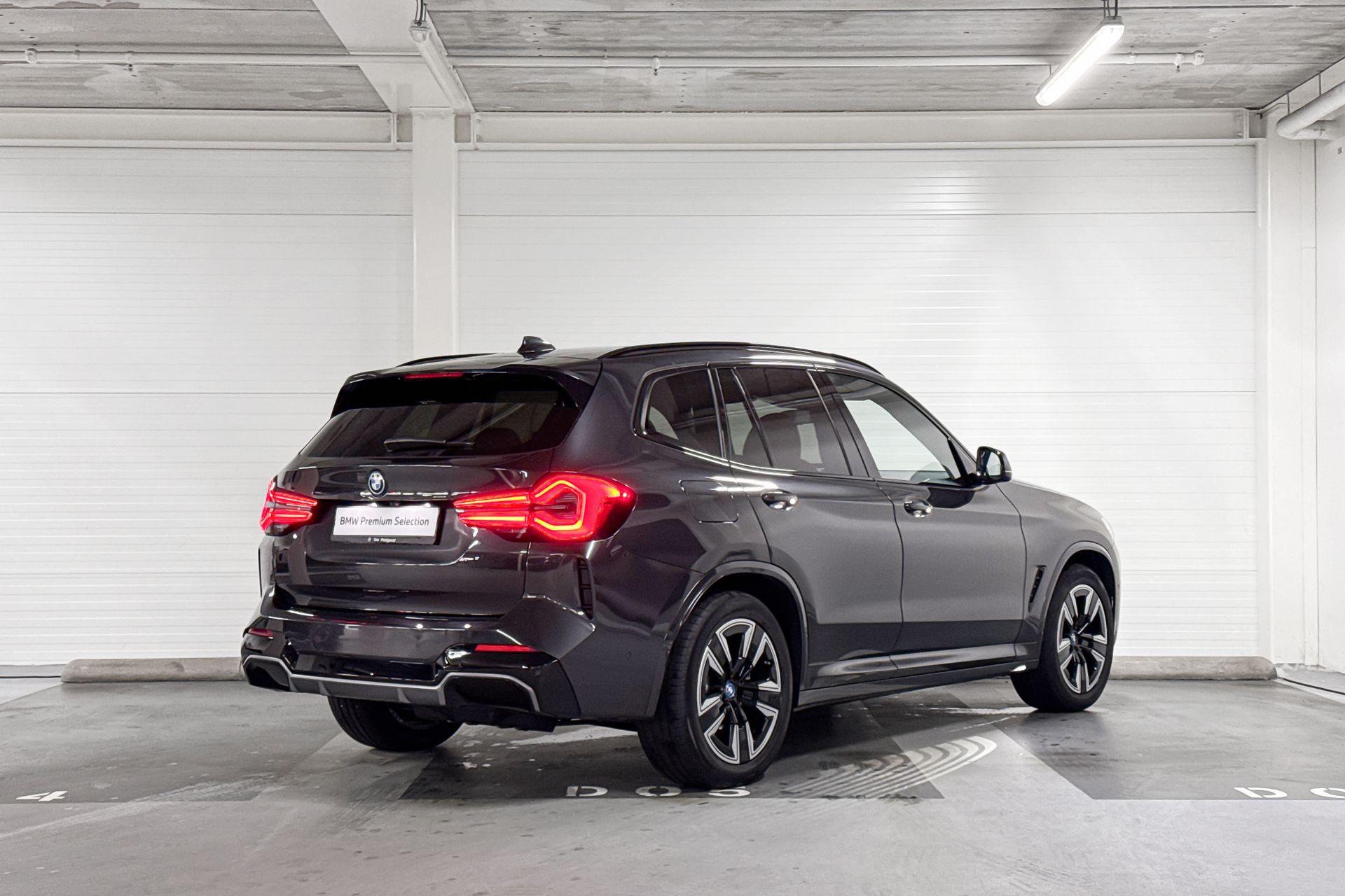 Foto van BMW Ix3