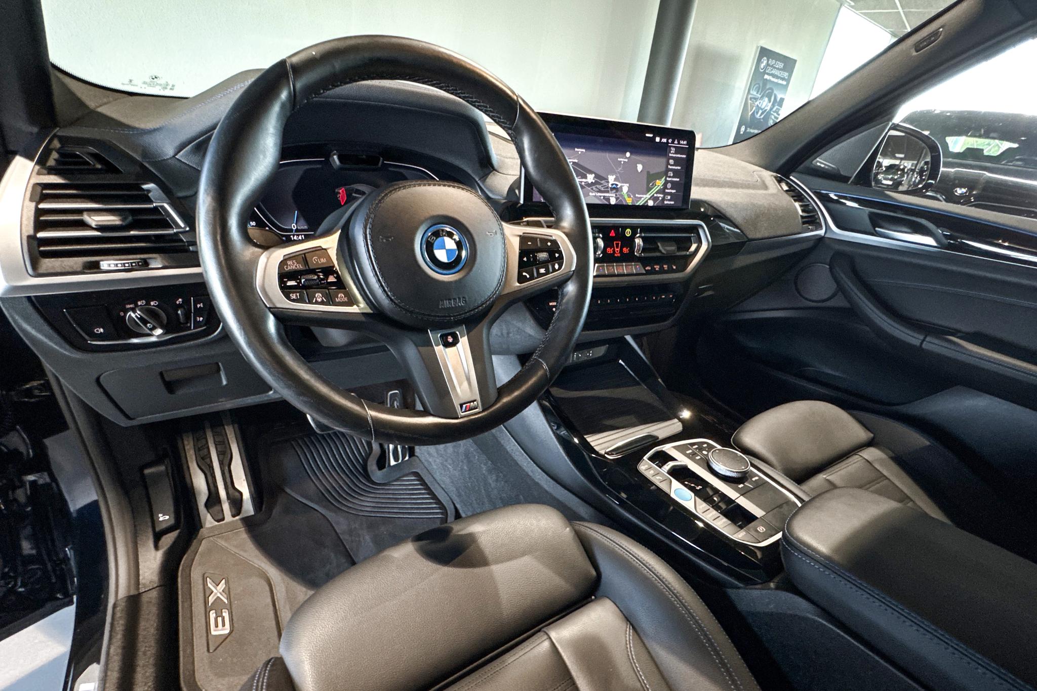 Foto van BMW Ix3