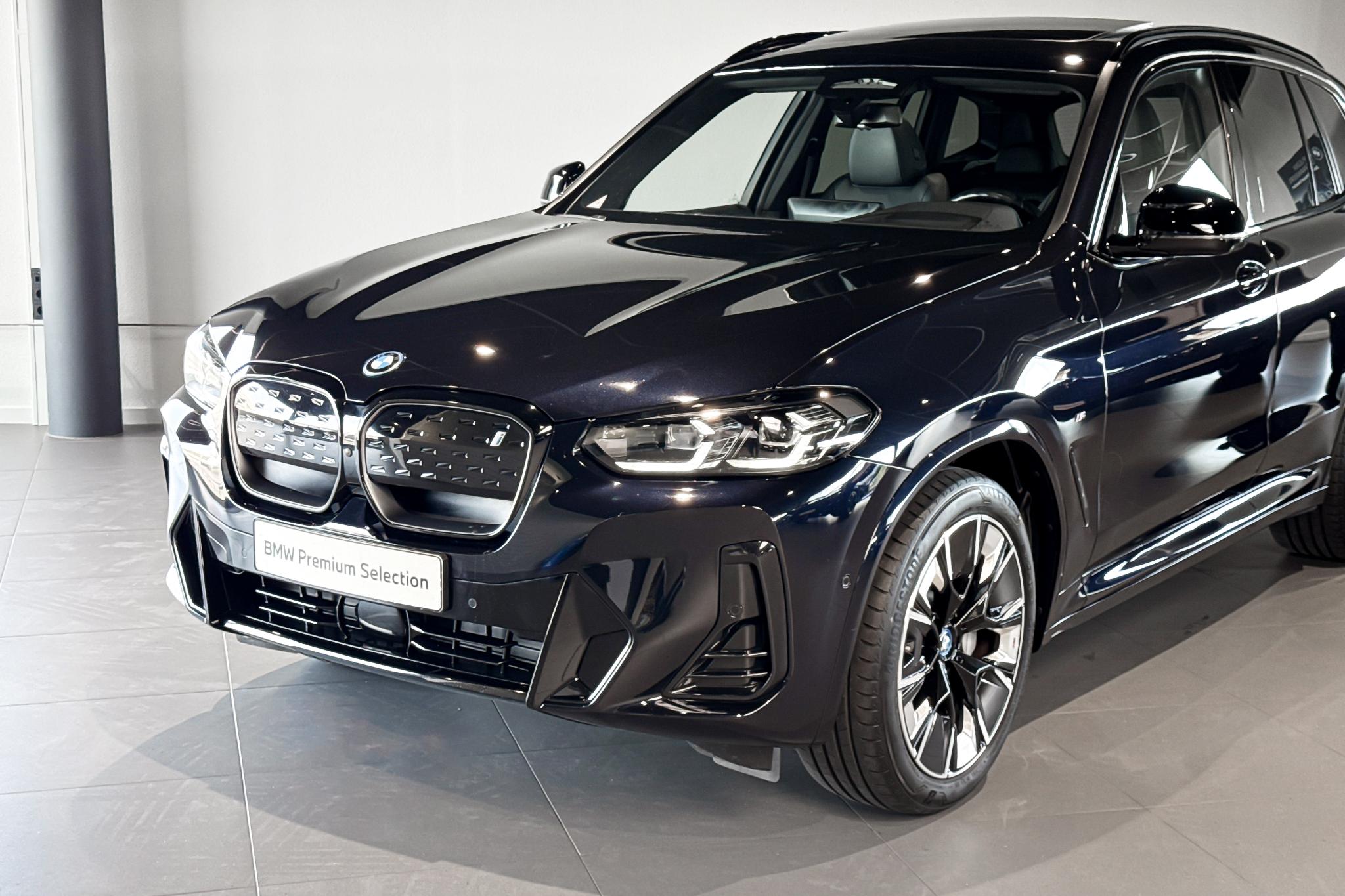 Foto van BMW Ix3