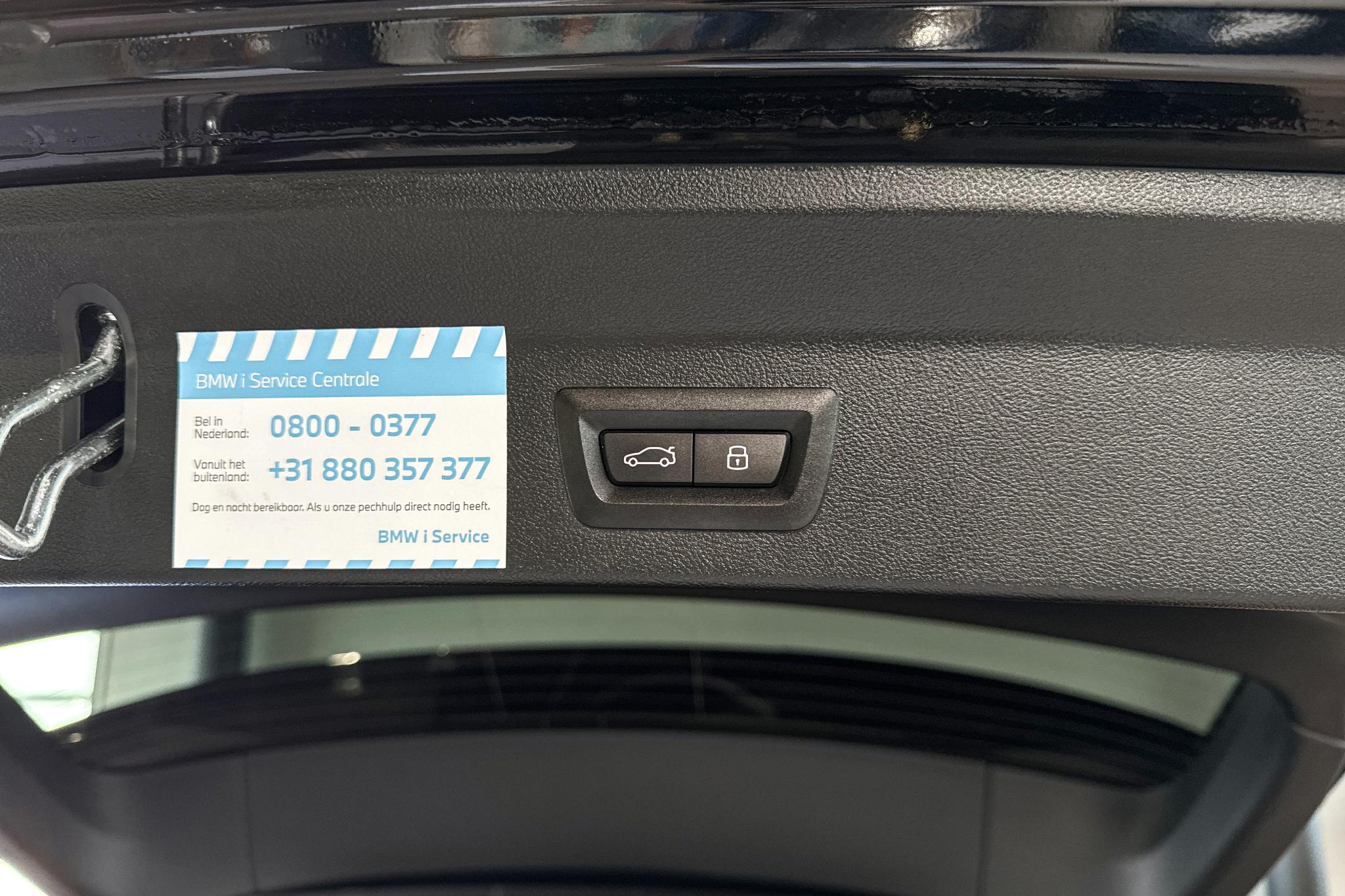 Foto van BMW Ix3