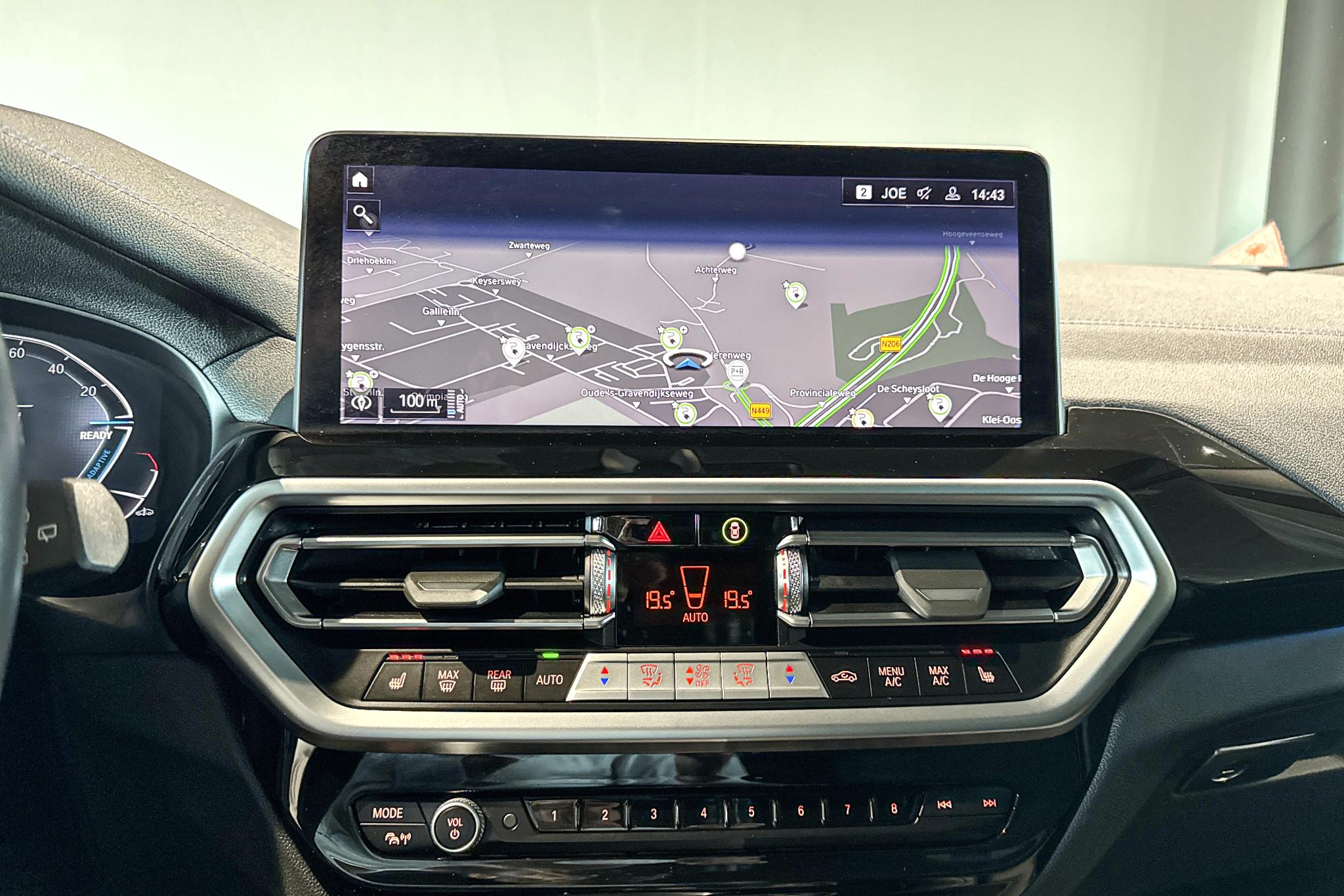 Foto van BMW Ix3
