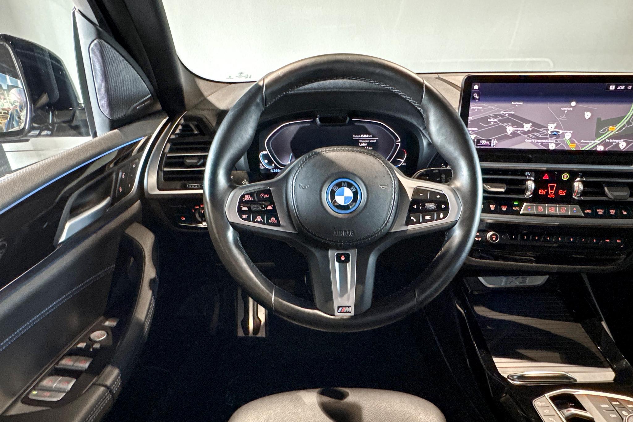 Foto van BMW Ix3