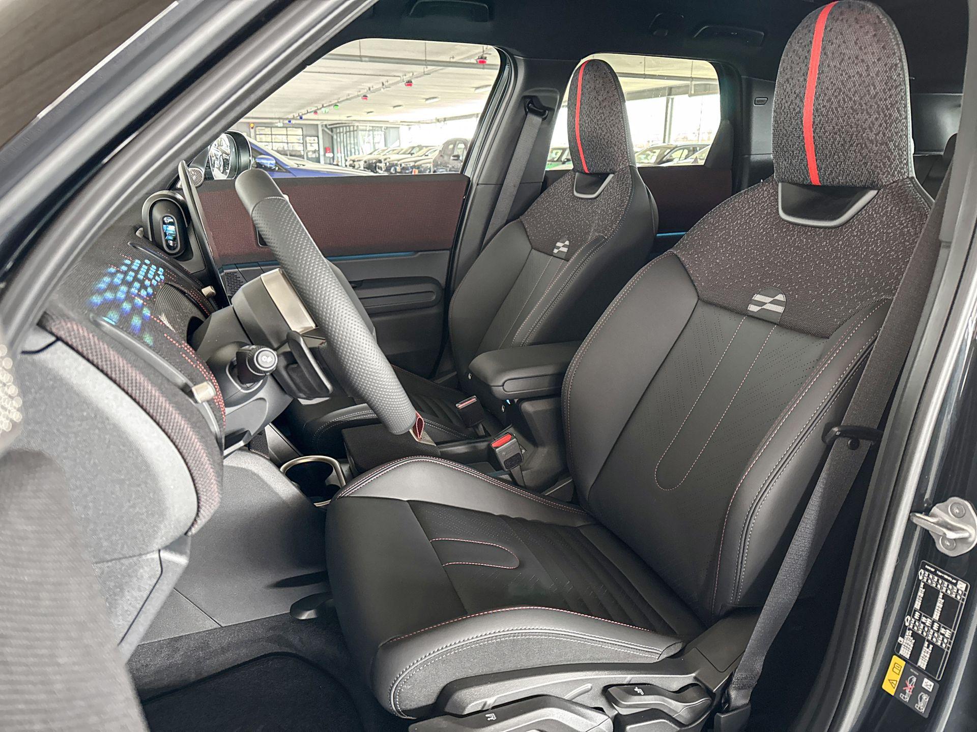 Foto van Mini Countryman Electric