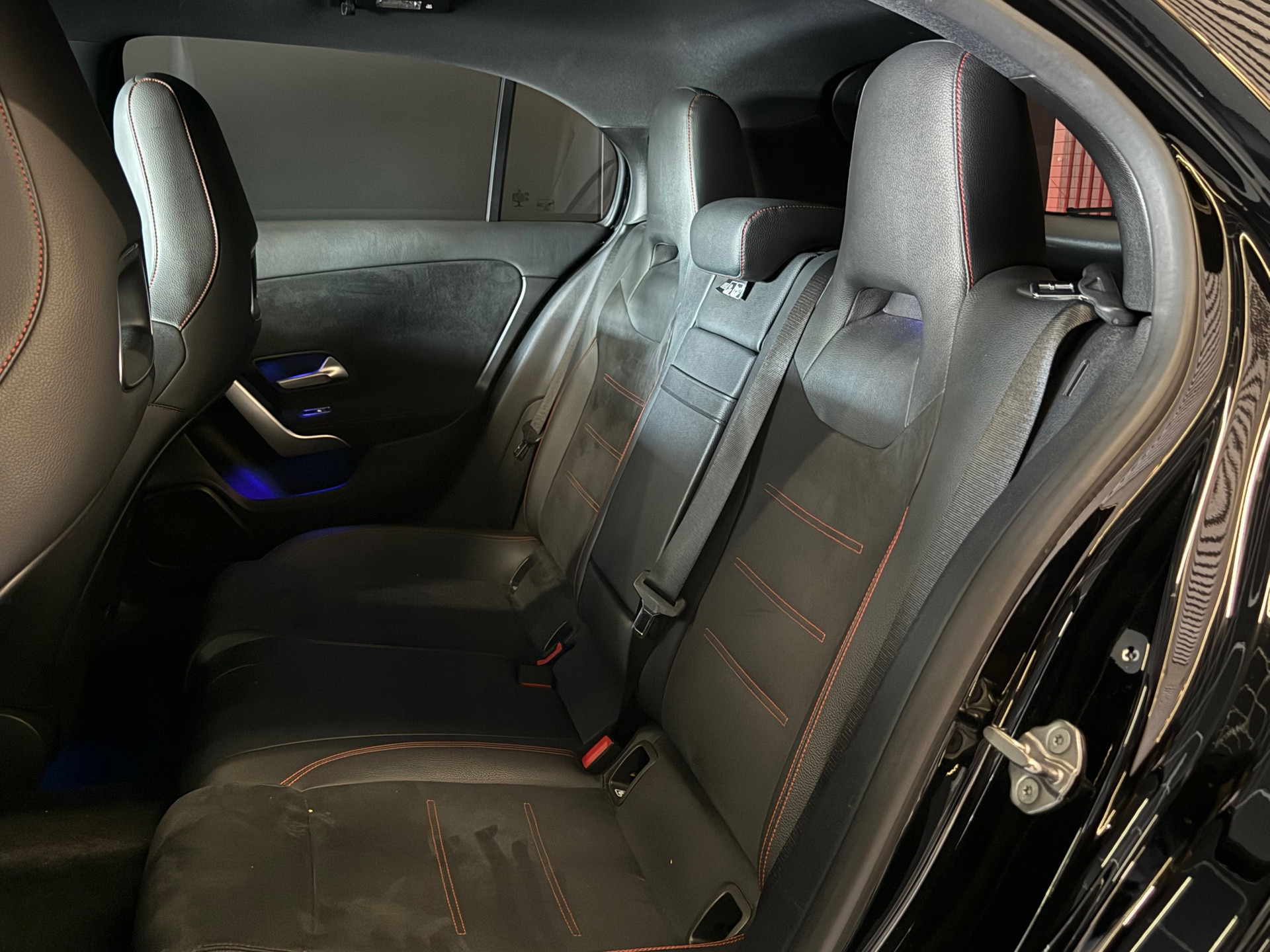 Foto van Mercedes-Benz A 200