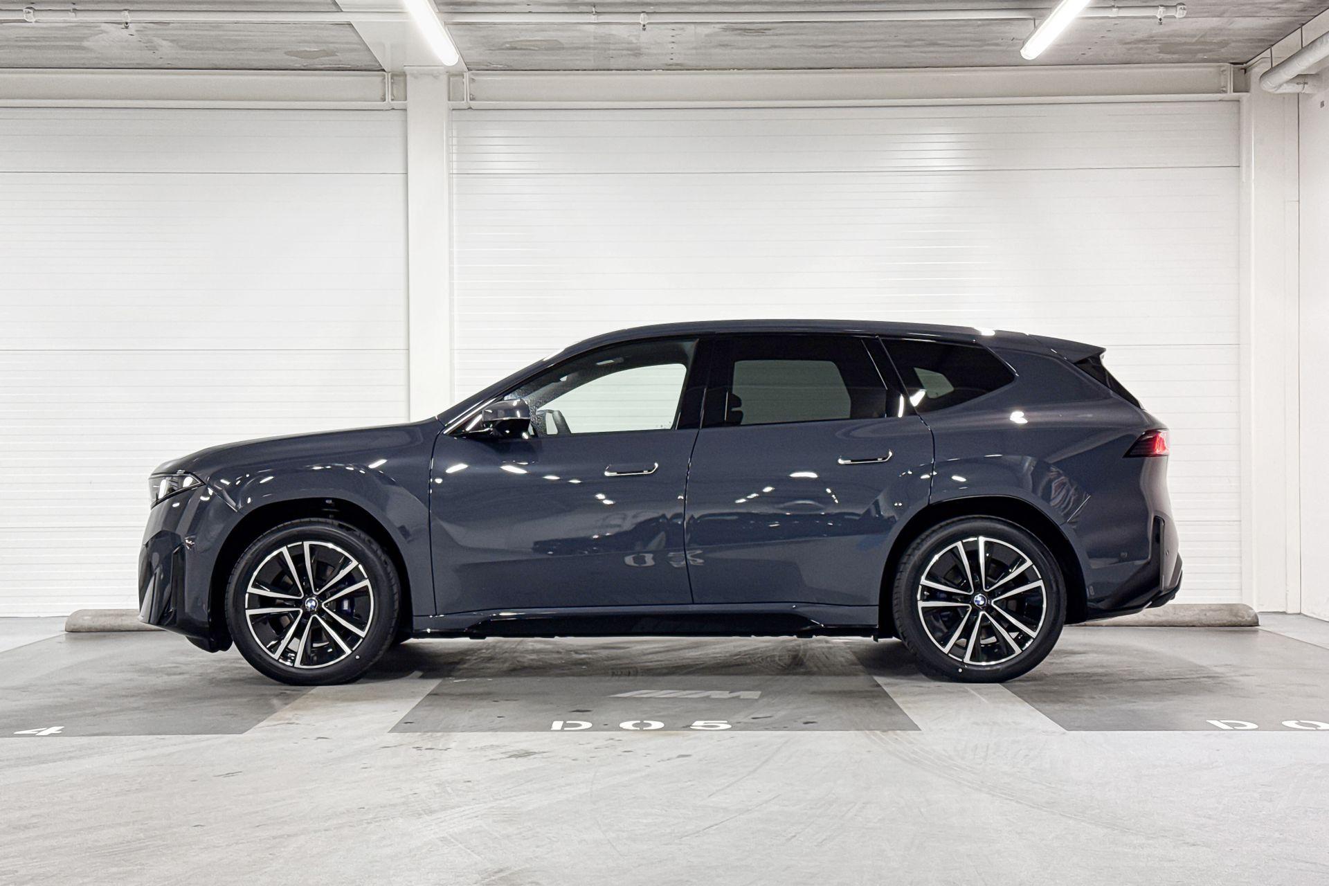 Foto van BMW Ix3