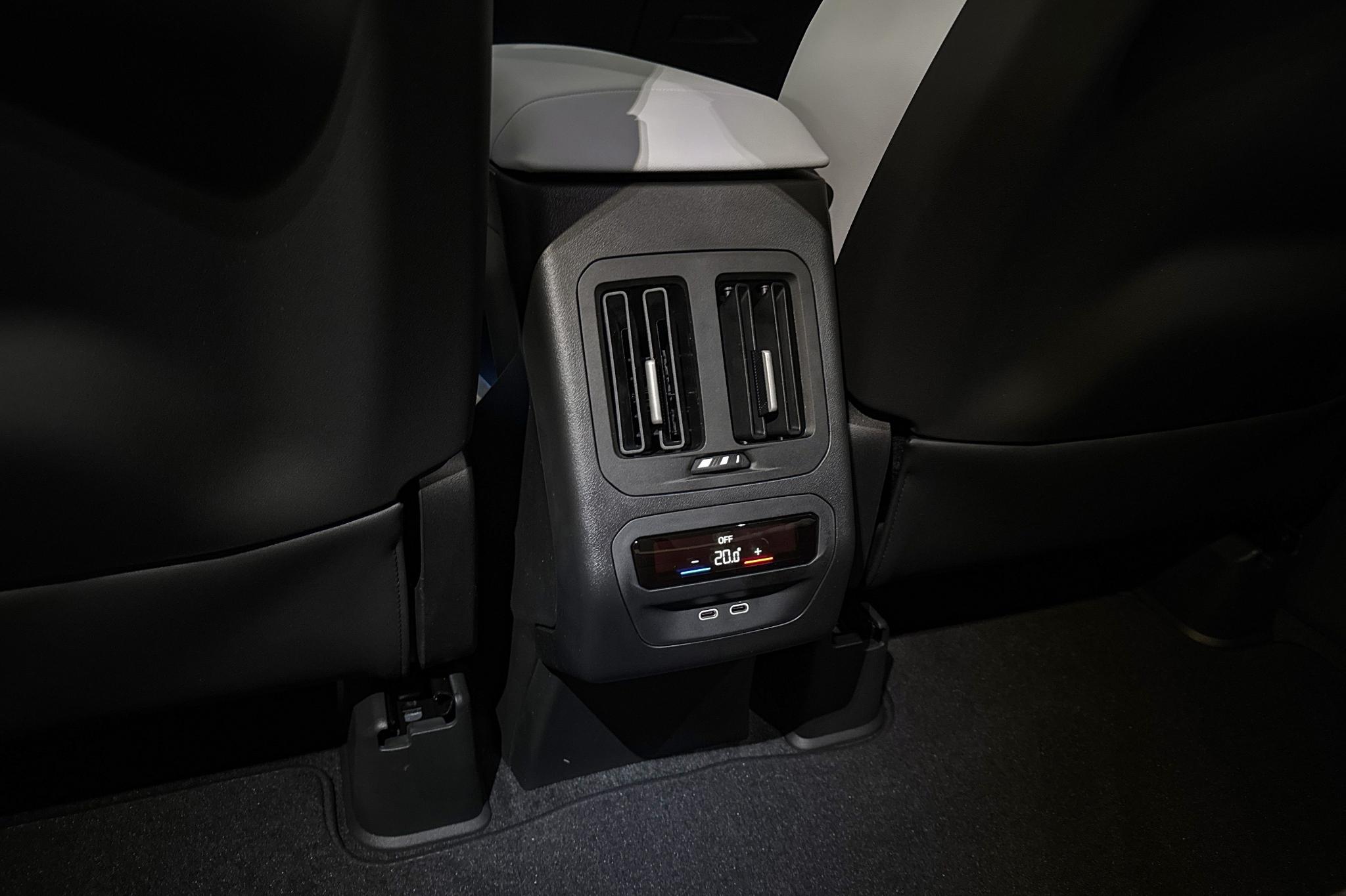 Foto van BMW Ix3