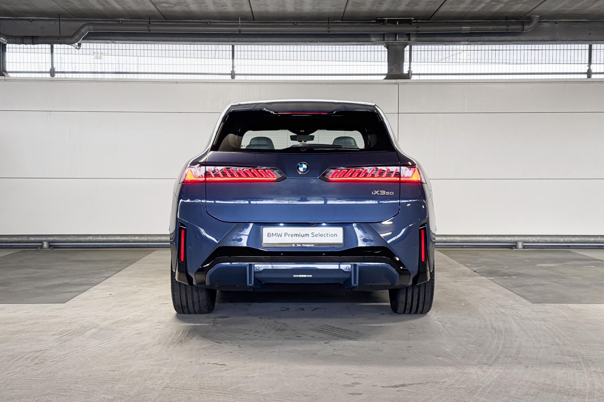 Foto van BMW Ix3
