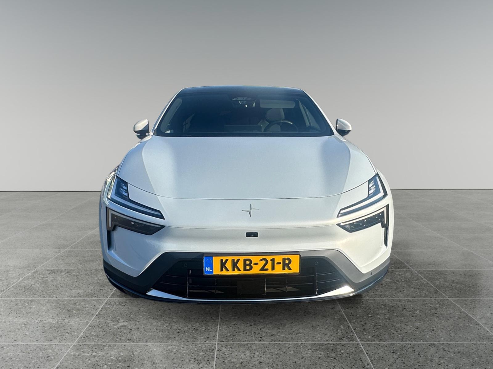Foto van Polestar 4