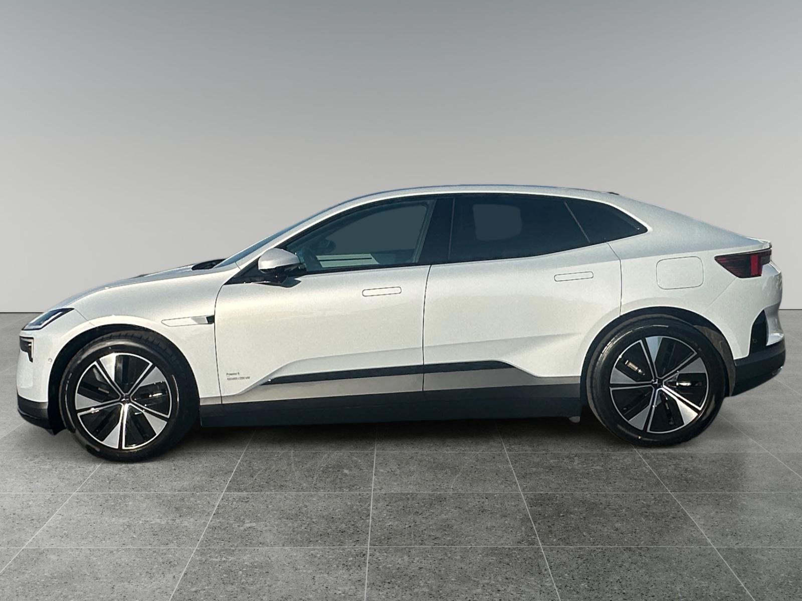 Foto van Polestar 4