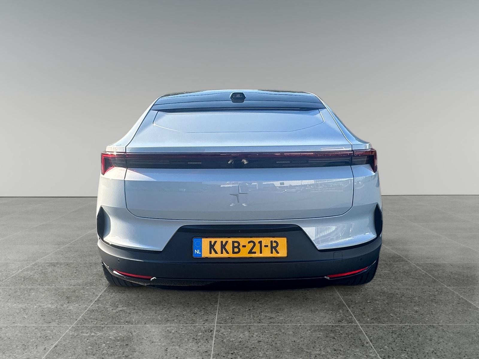 Foto van Polestar 4