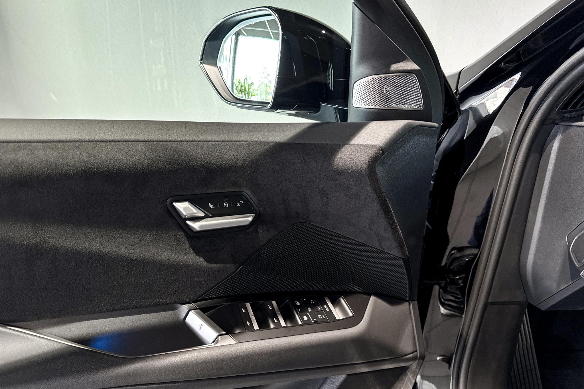 Foto van BMW Ix3