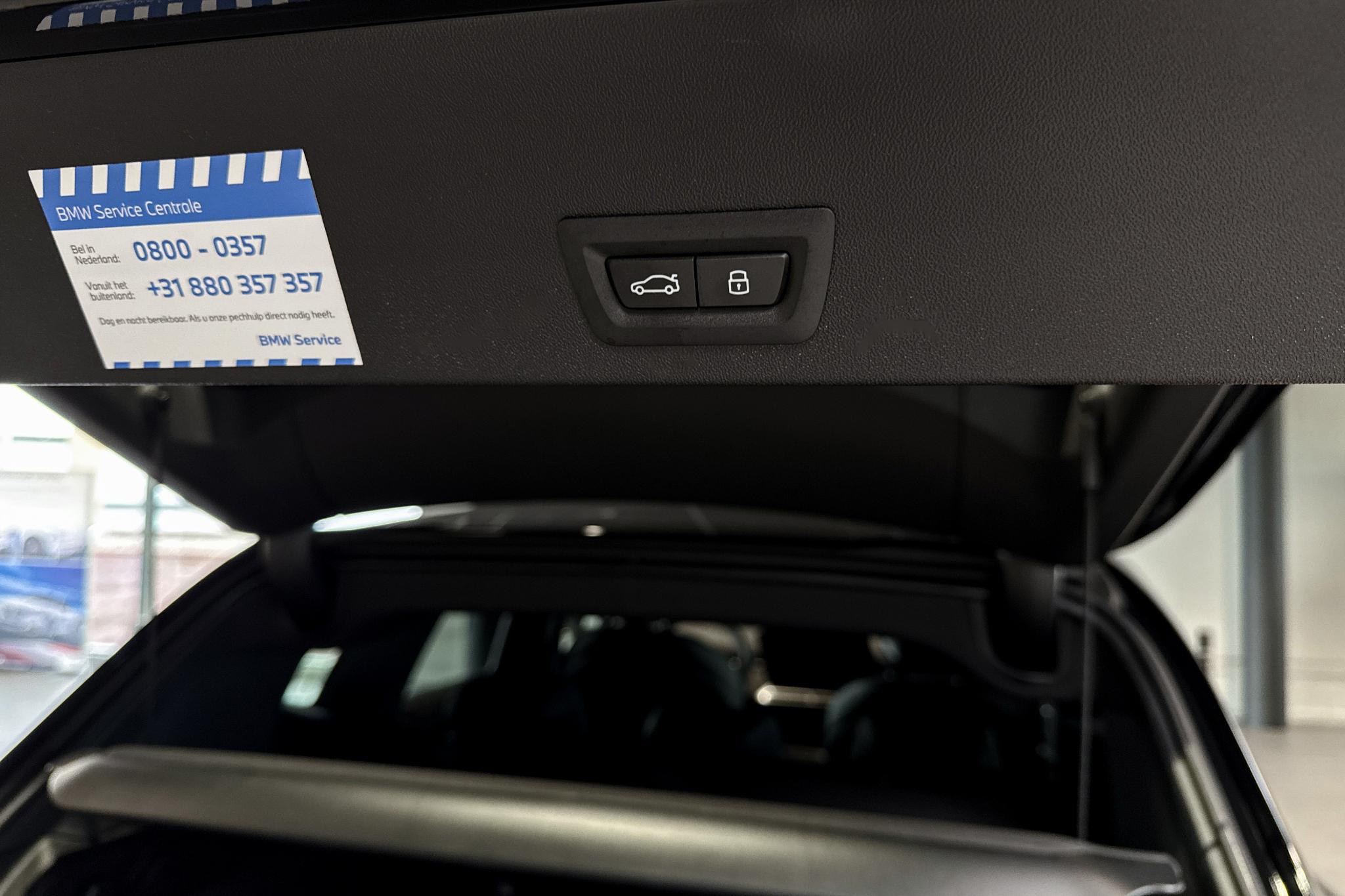 Foto van BMW Ix3