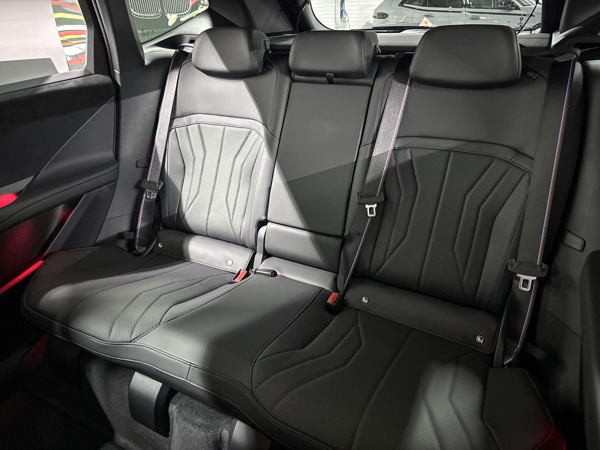 Foto van BMW Ix3