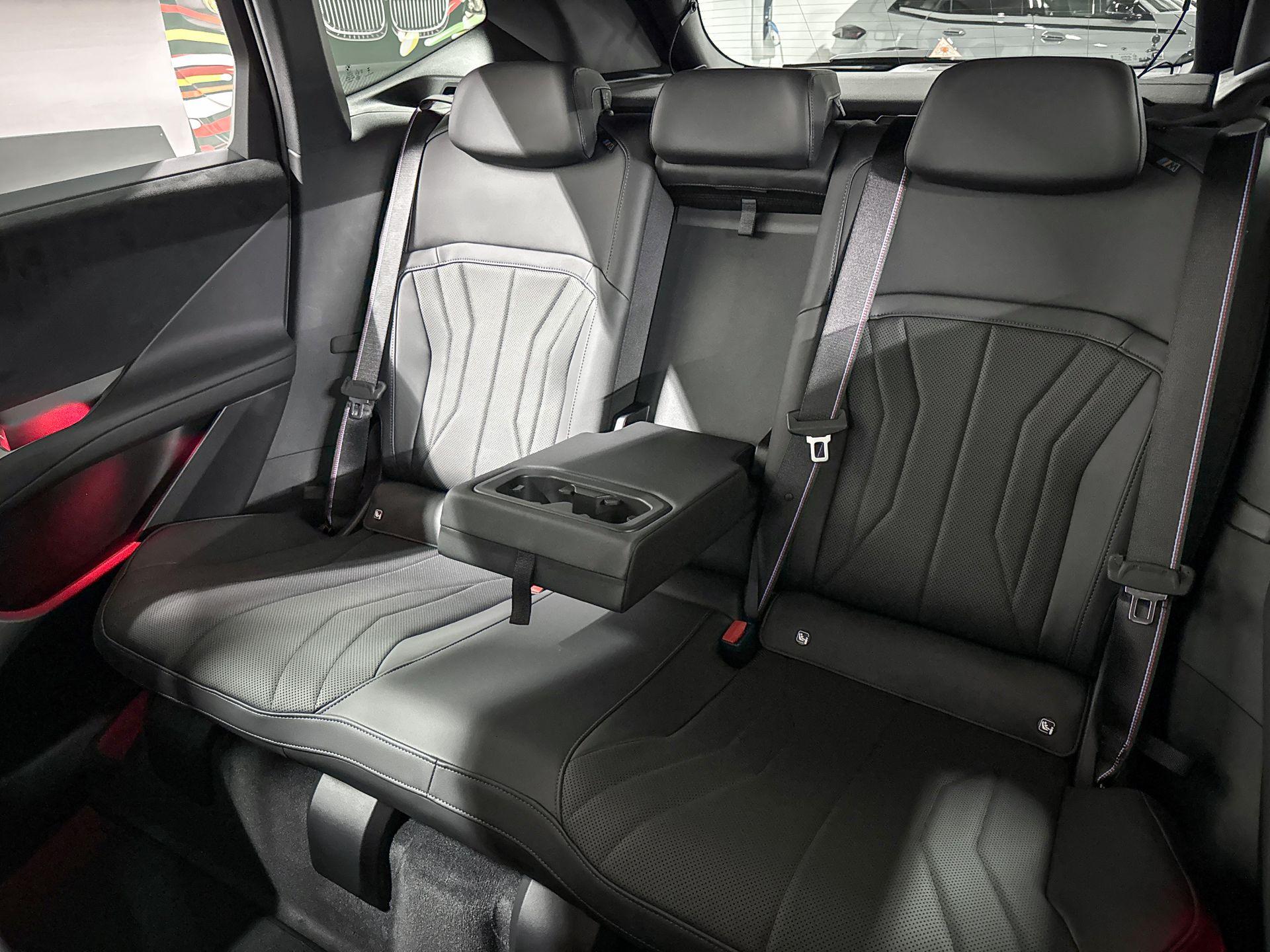 Foto van BMW Ix3