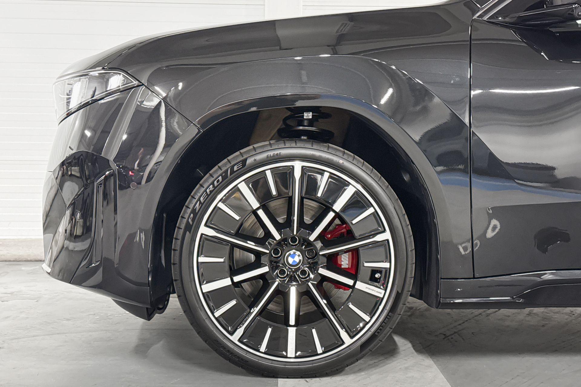 Foto van BMW Ix3