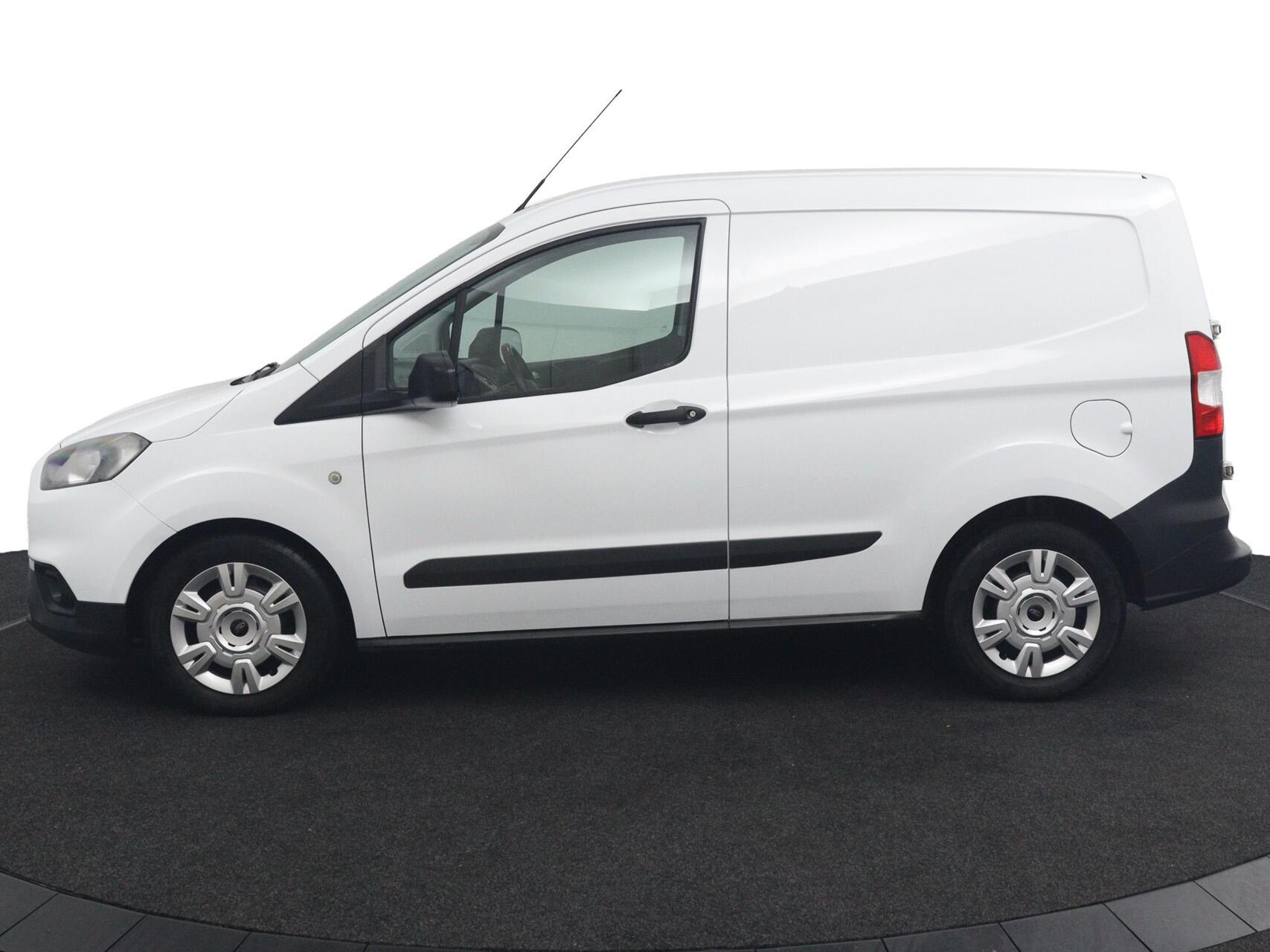 Foto van Ford Transit Courier