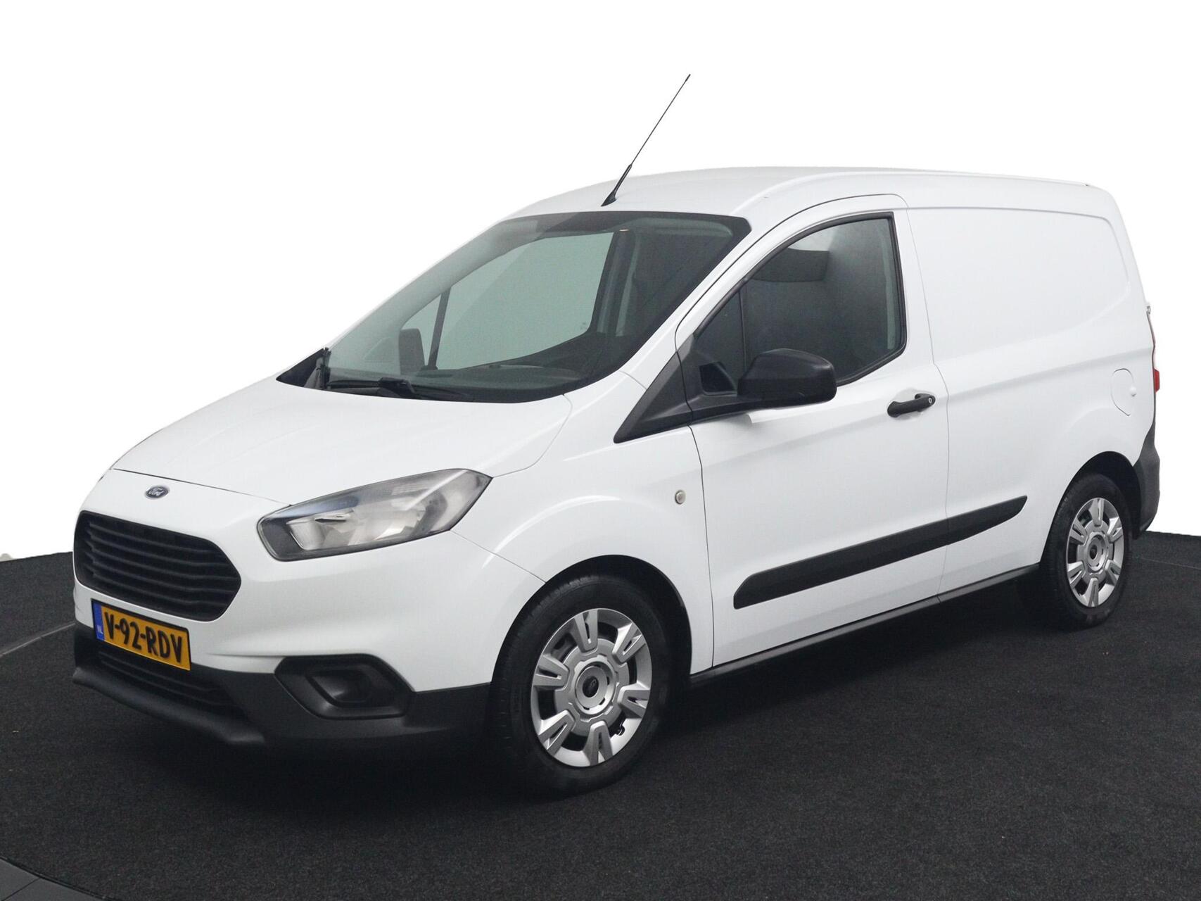Foto van Ford Transit Courier