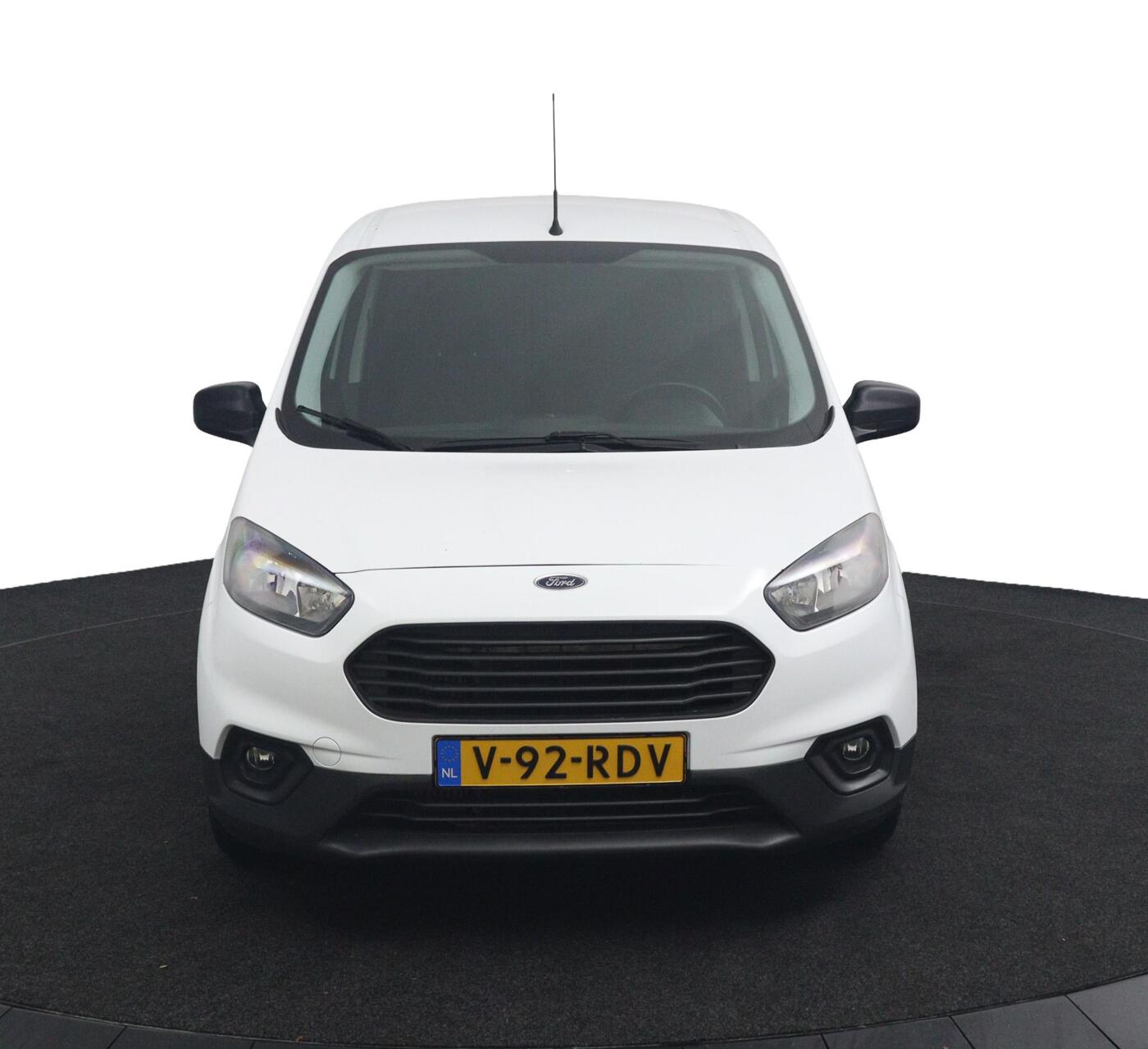 Foto van Ford Transit Courier
