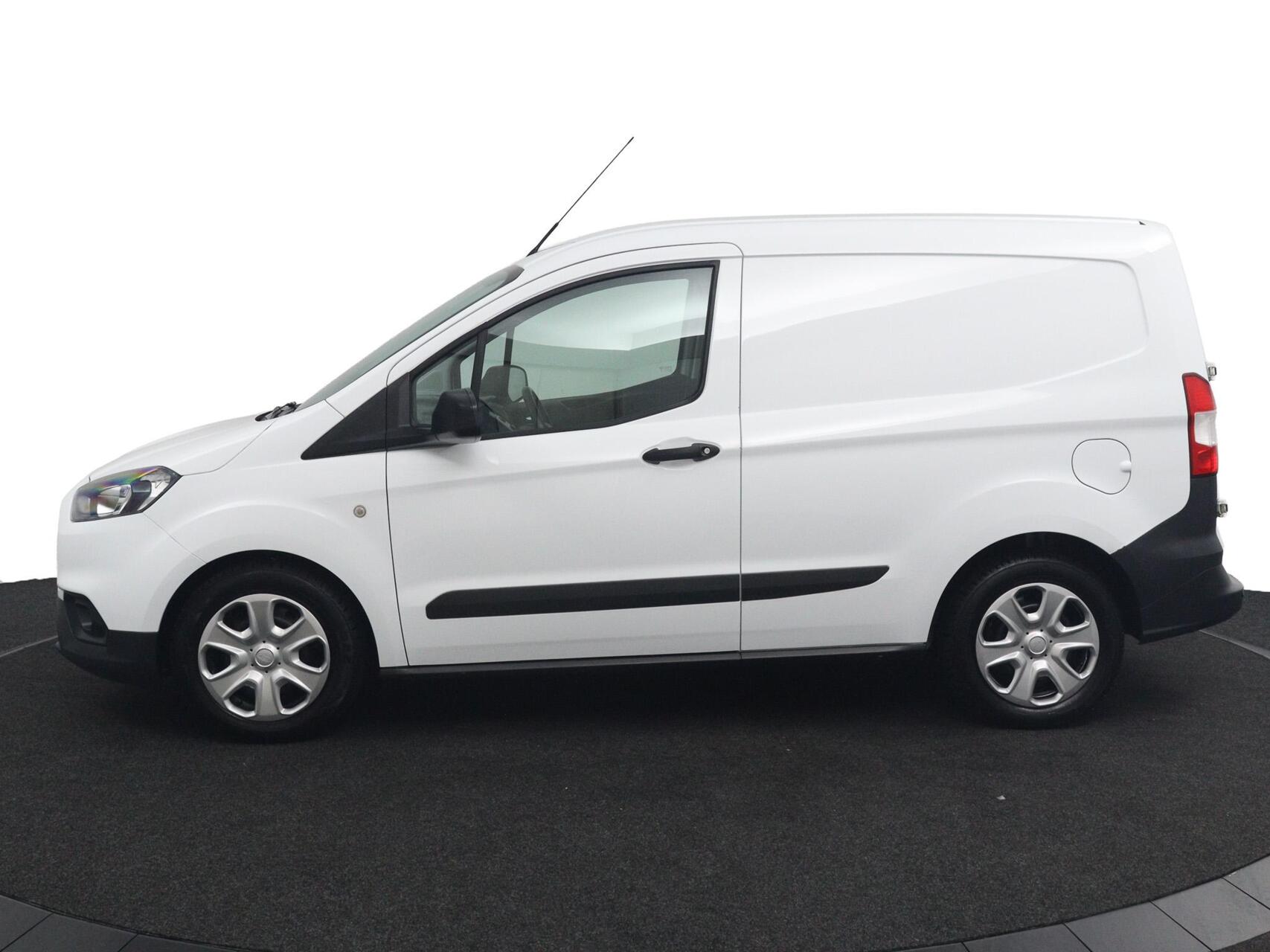 Foto van Ford Transit Courier