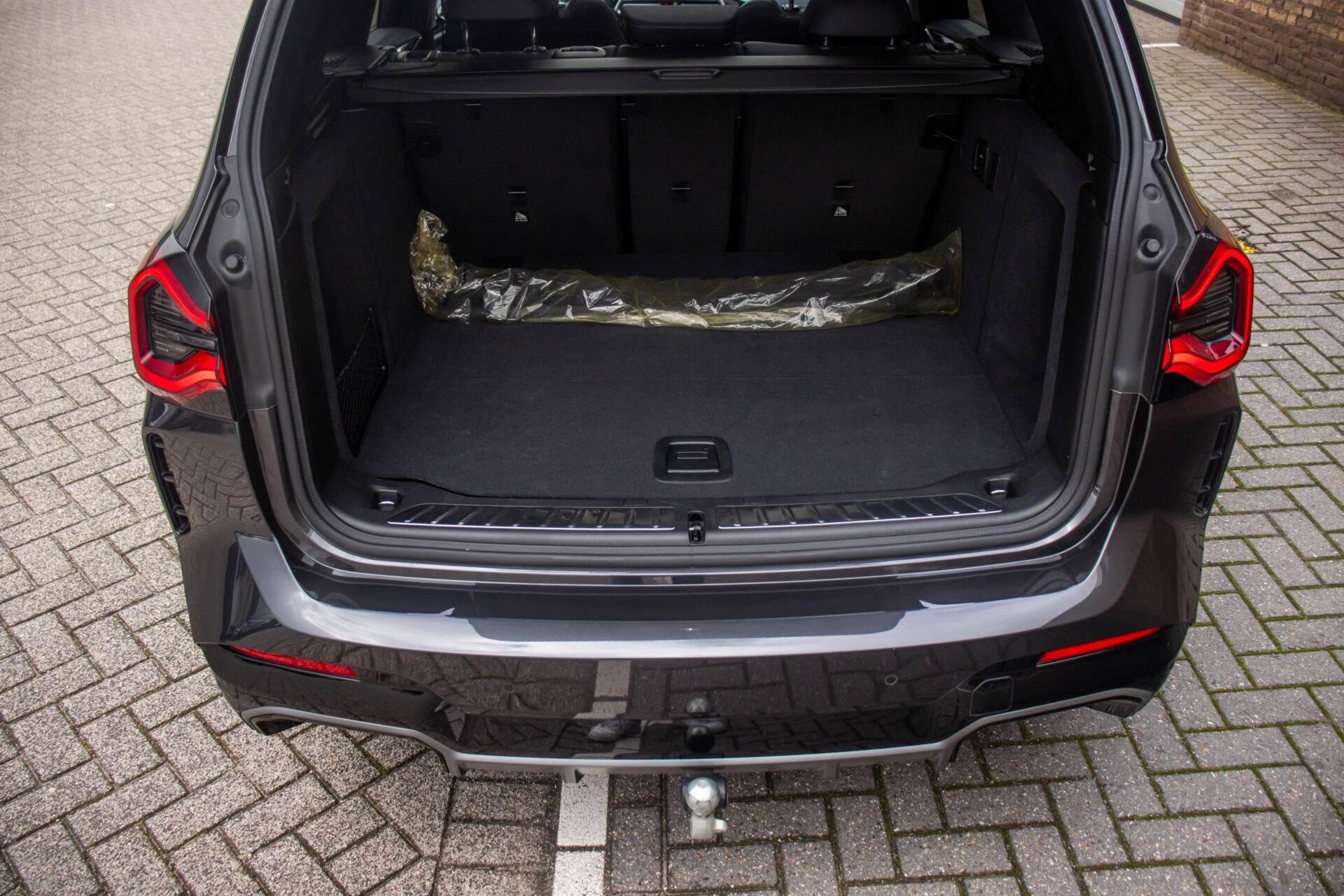Foto van BMW Ix3