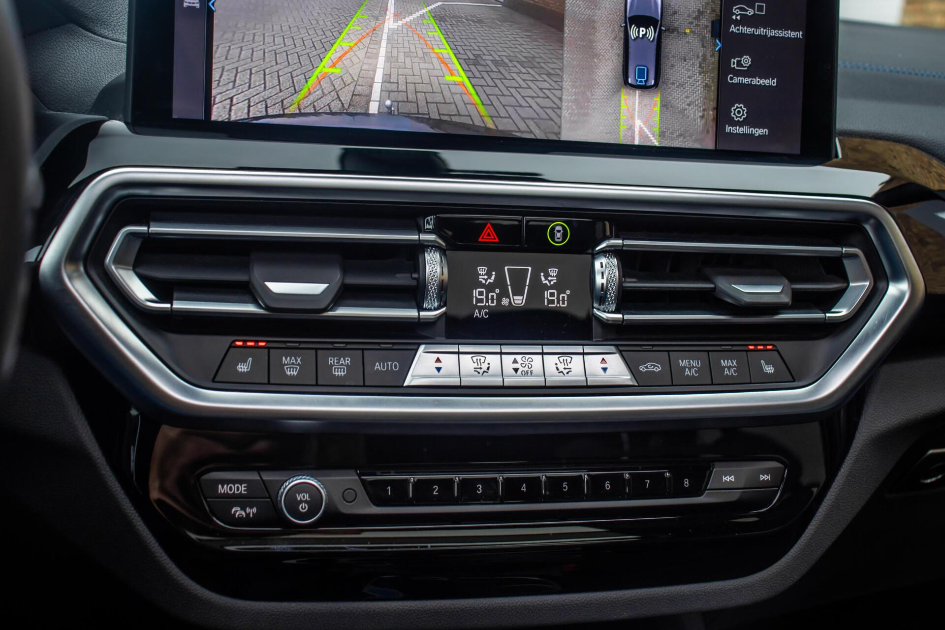 Foto van BMW Ix3
