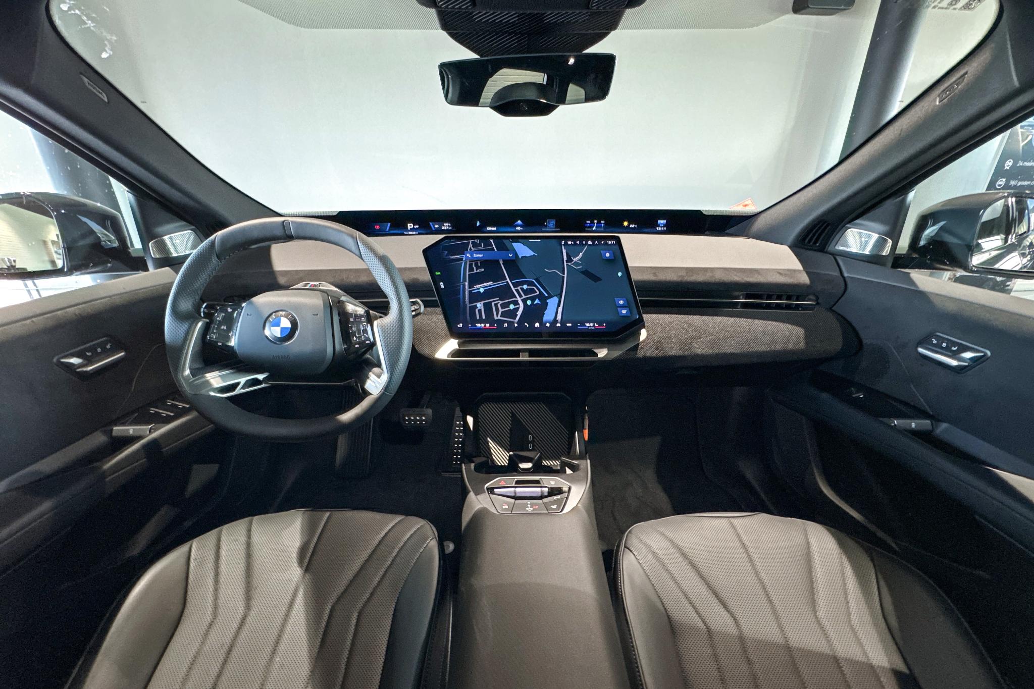 Foto van BMW Ix3