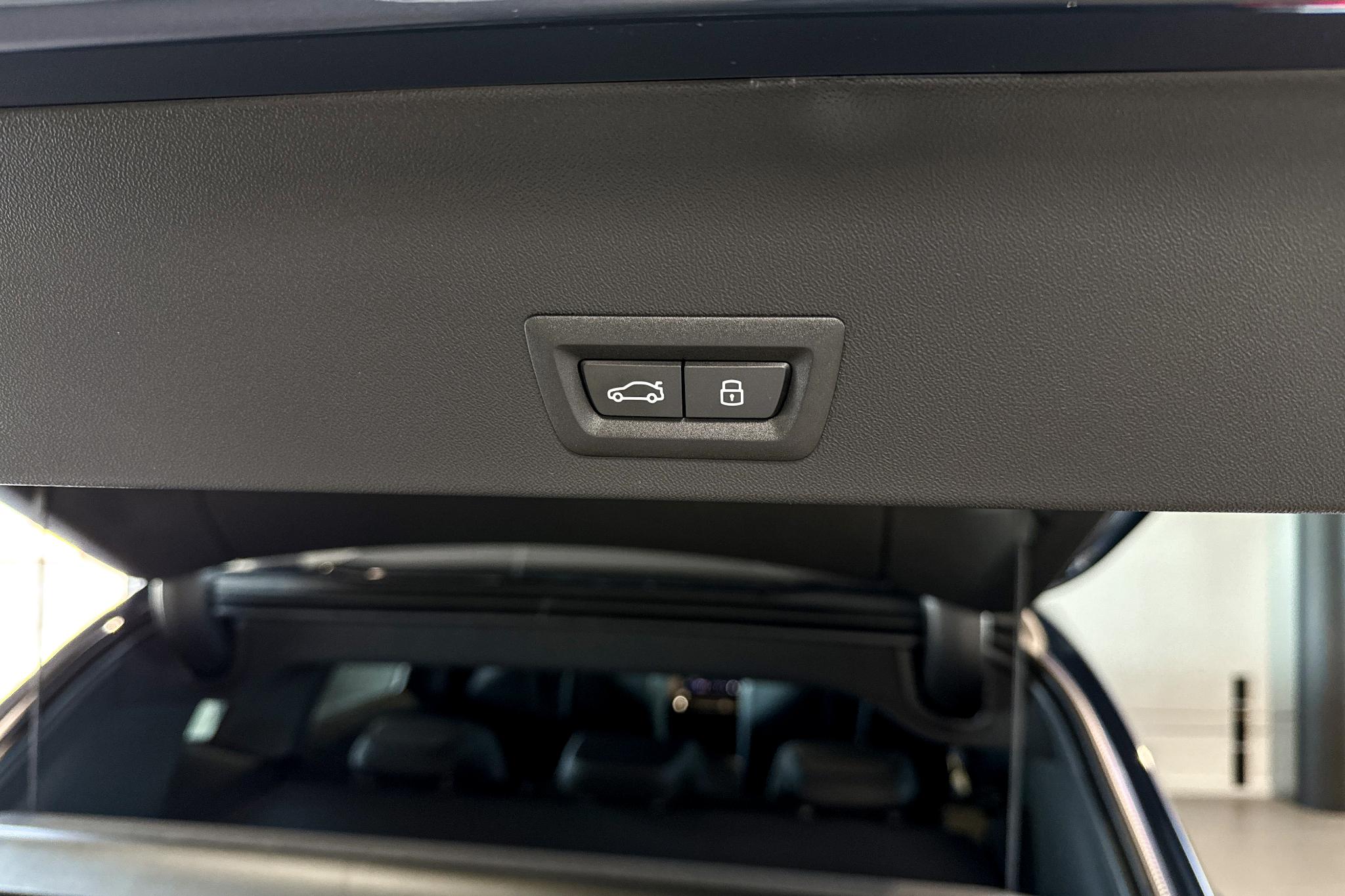 Foto van BMW Ix3