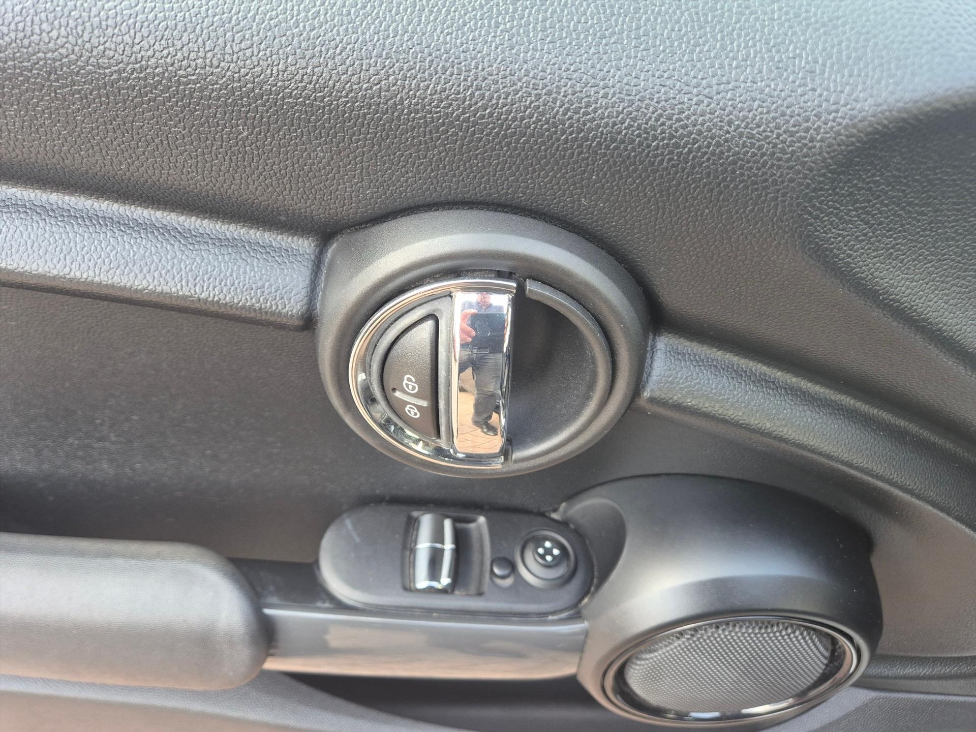 Foto van Mini One