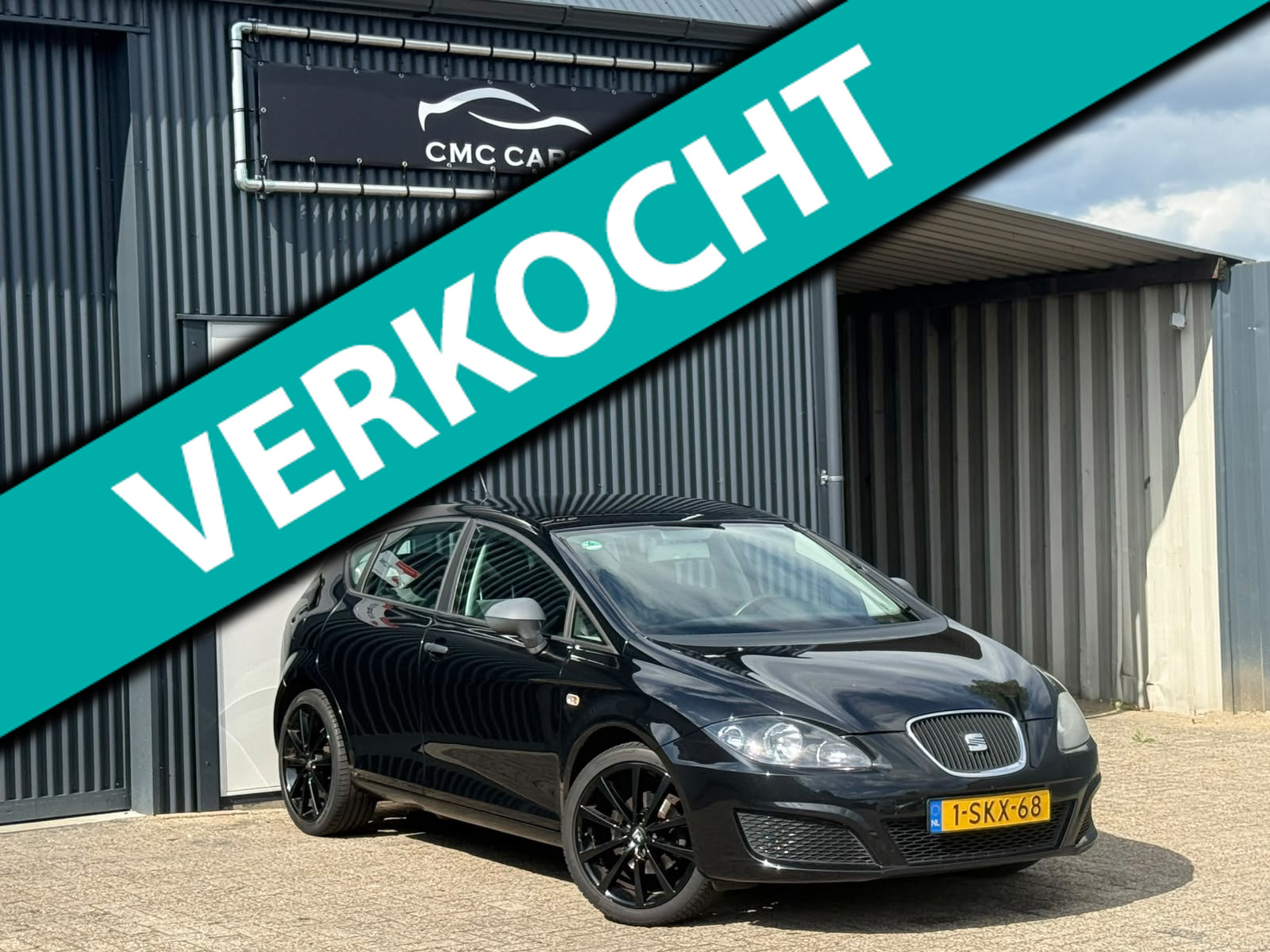 Seat Leon 1.4 RIJDT&SCHAKELT PERFECT!! AIRCO!! 18 INCH VELGEN!! 2011 - voorkant
