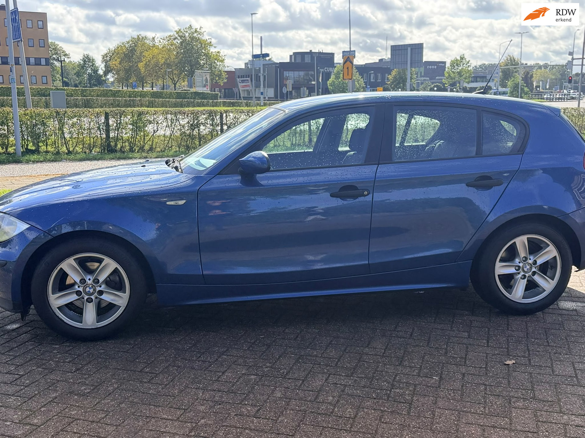 BMW 1er Reihe 116i- mooi auto benzine 4 duers airco -apk AUGUTUS 2027 2005 - voorkant
