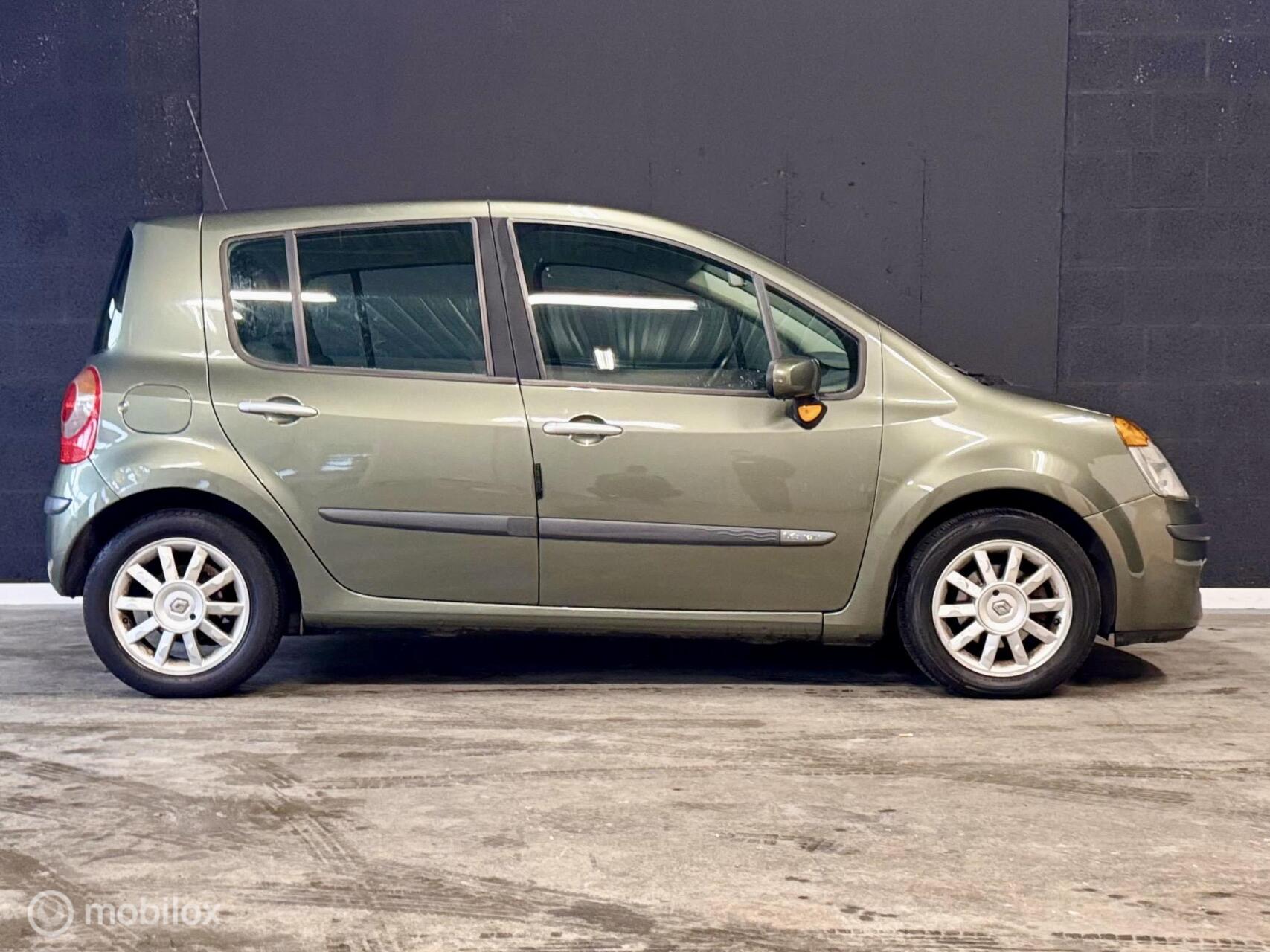 Foto van Renault Modus