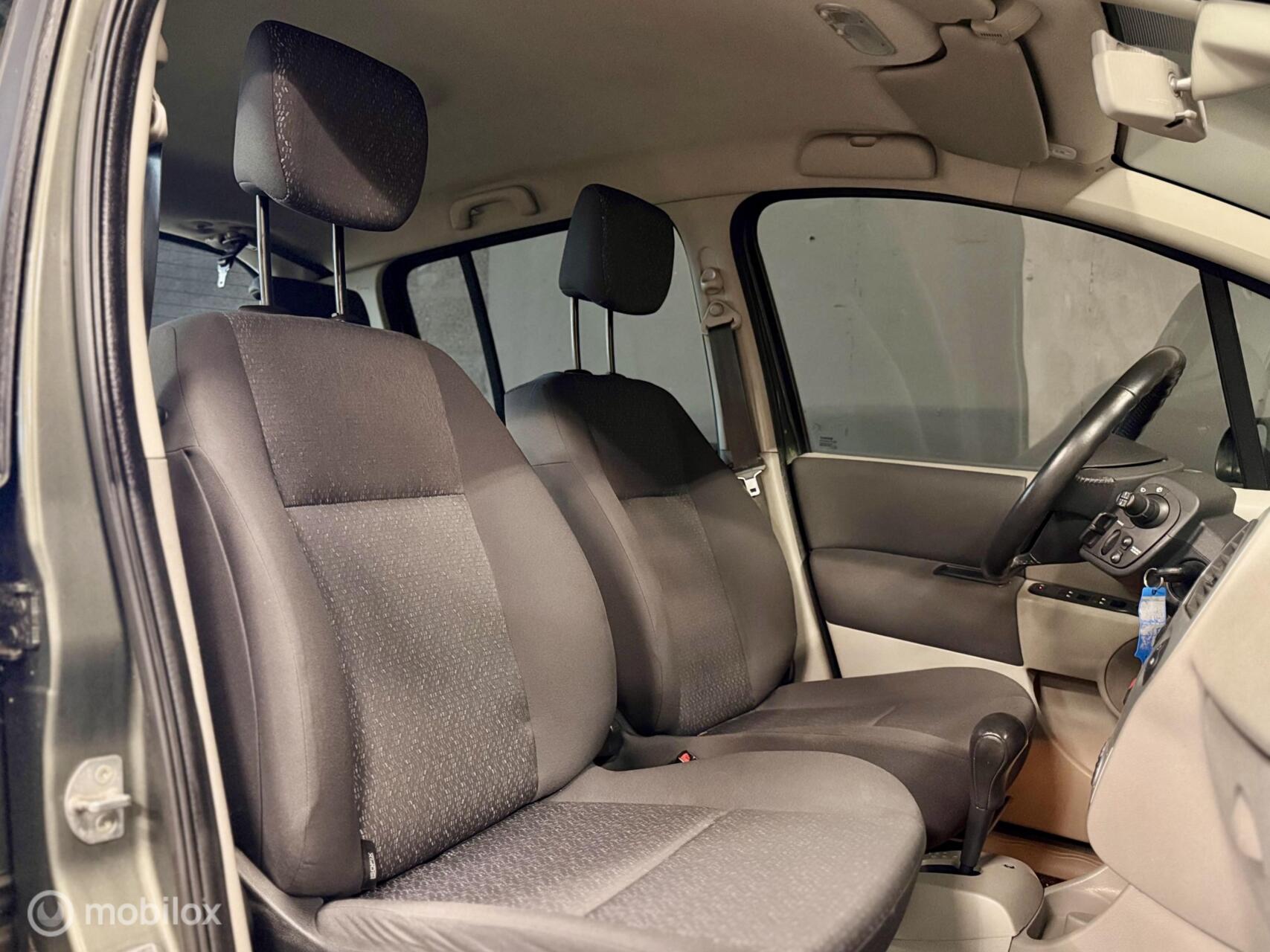 Foto van Renault Modus