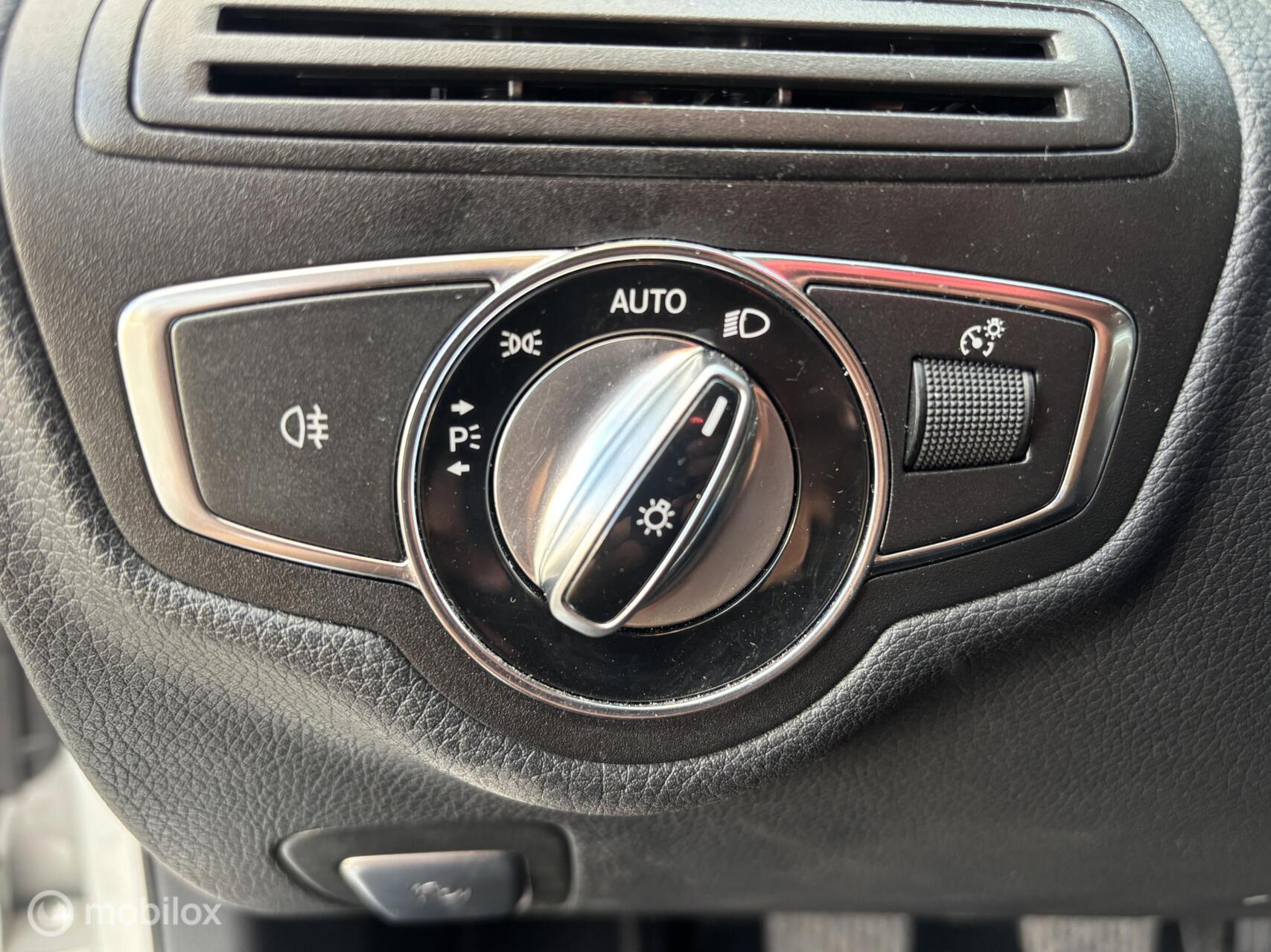 Foto van Mercedes-Benz C 180