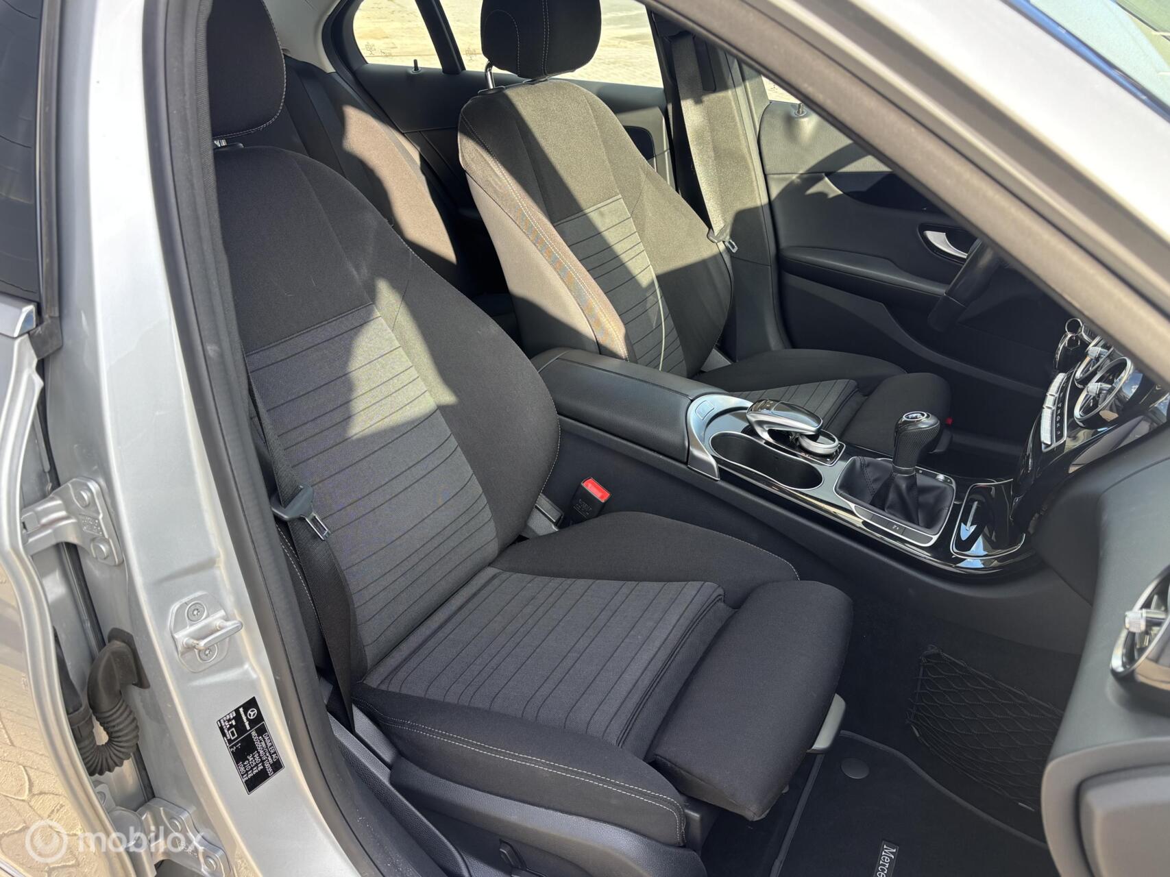 Foto van Mercedes-Benz C 180