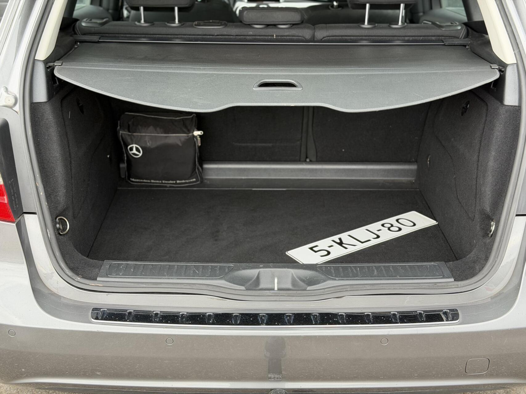 Foto van Mercedes-Benz B 180