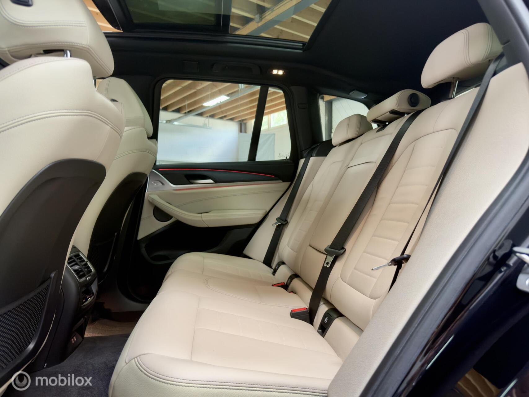 Foto van BMW Ix3