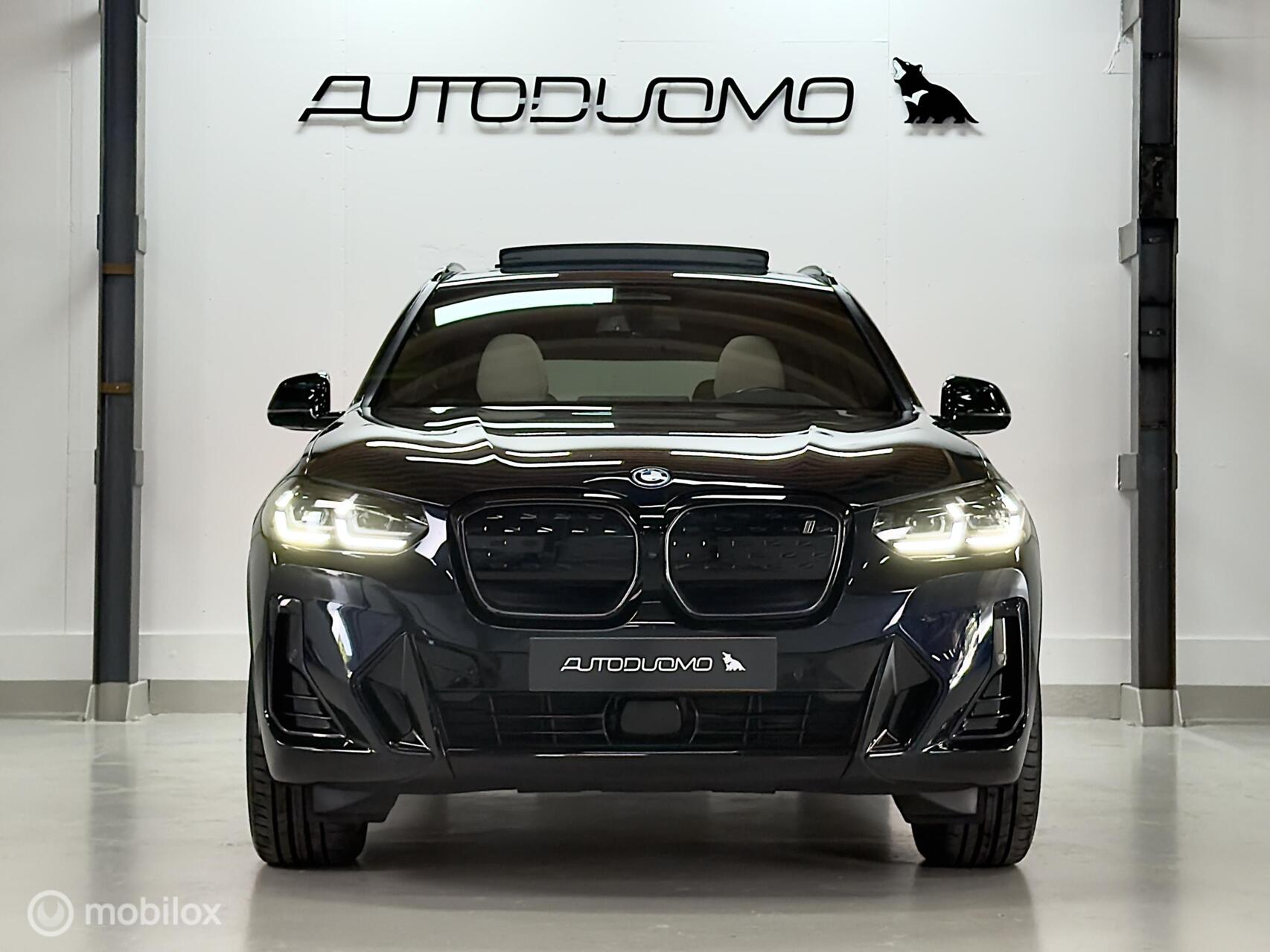 Foto van BMW Ix3