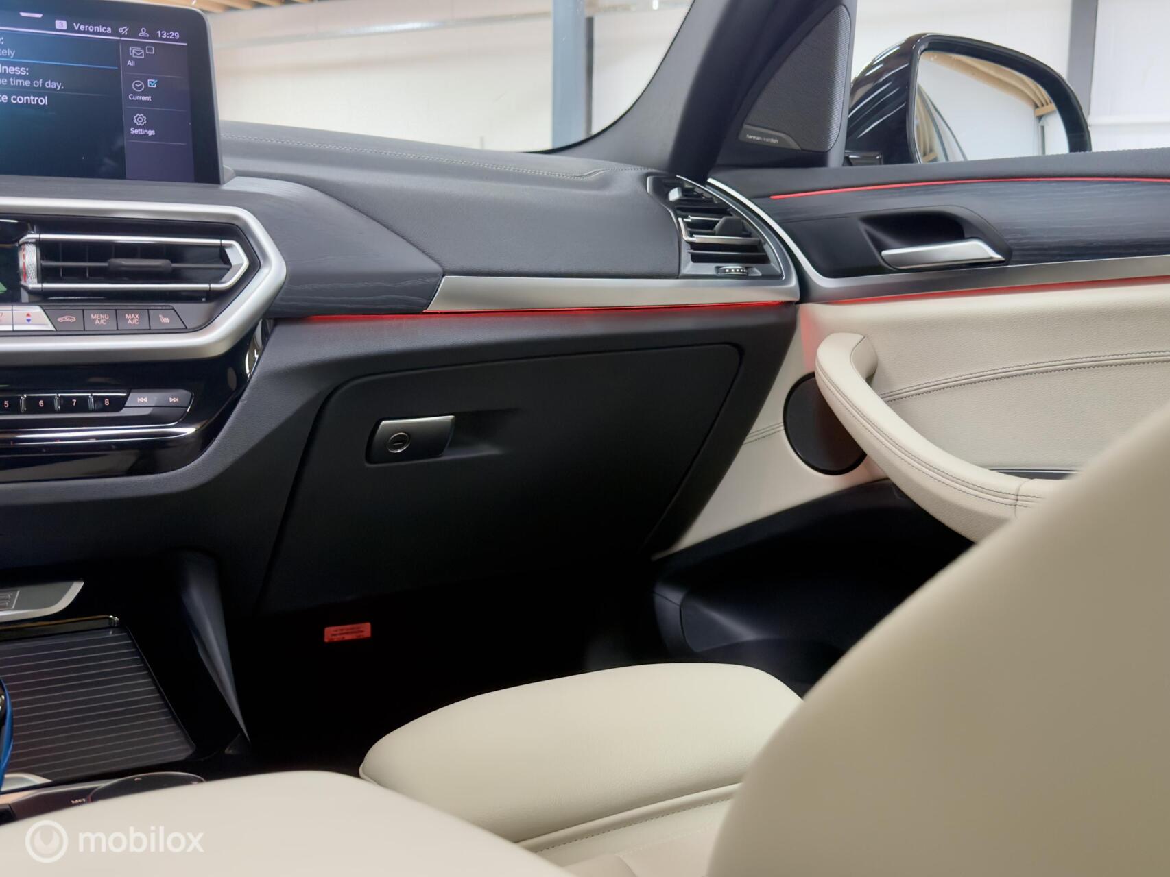 Foto van BMW Ix3