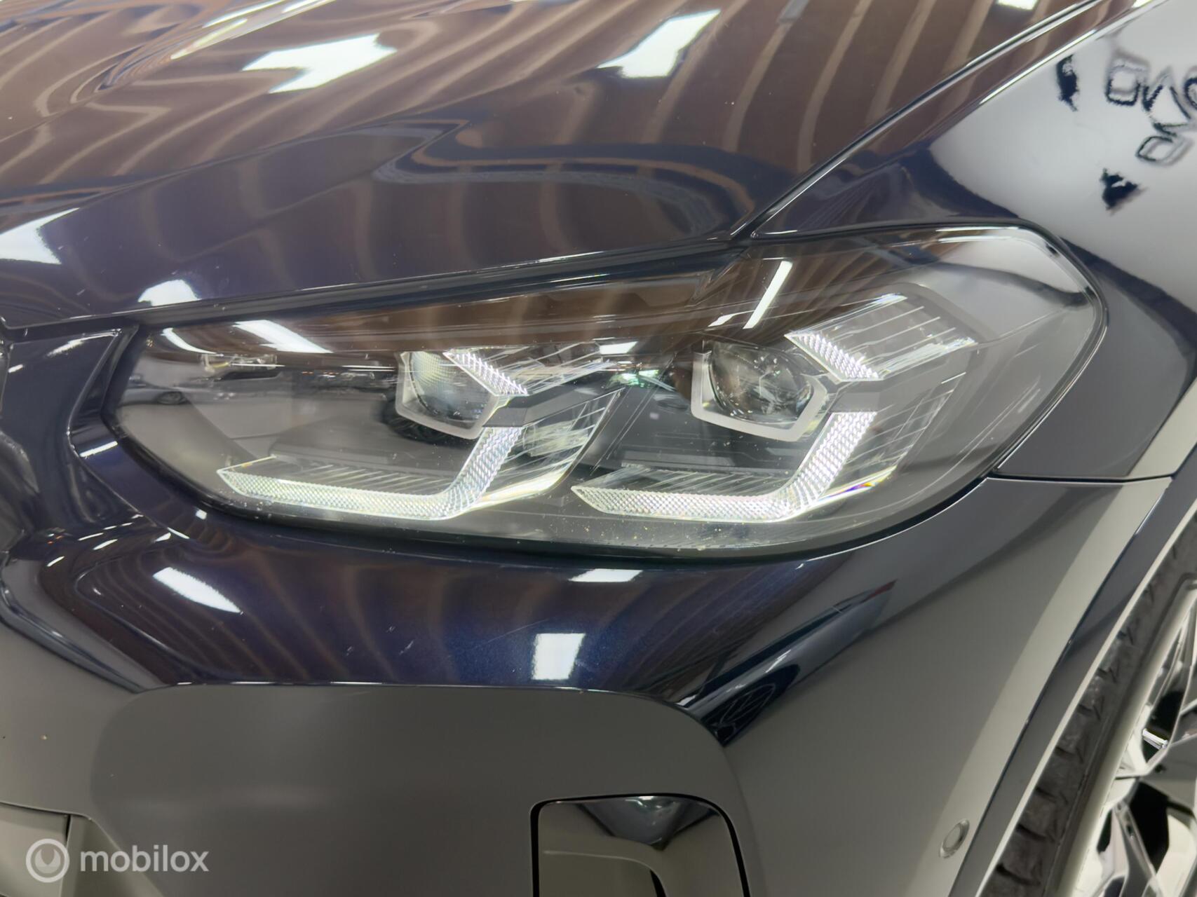 Foto van BMW Ix3