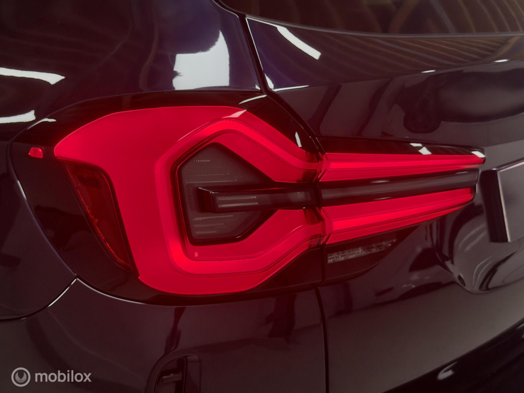 Foto van BMW Ix3