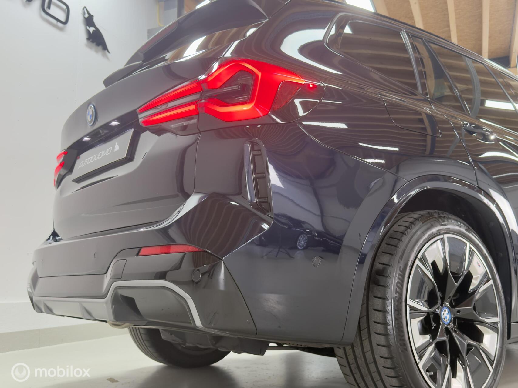 Foto van BMW Ix3