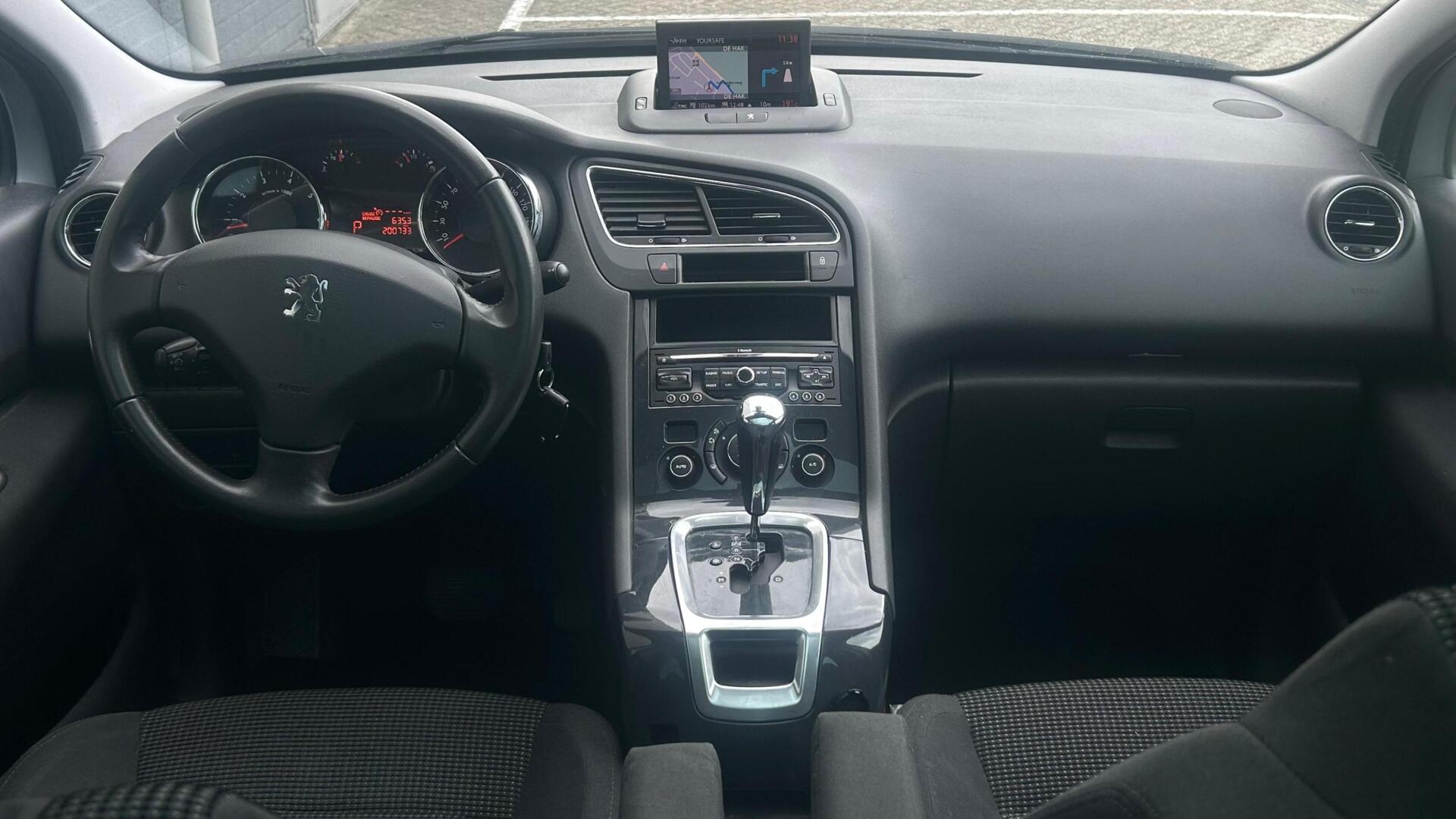 Foto van Peugeot 5008
