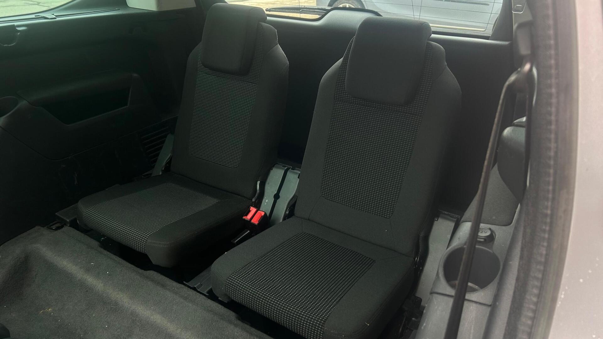 Foto van Peugeot 5008