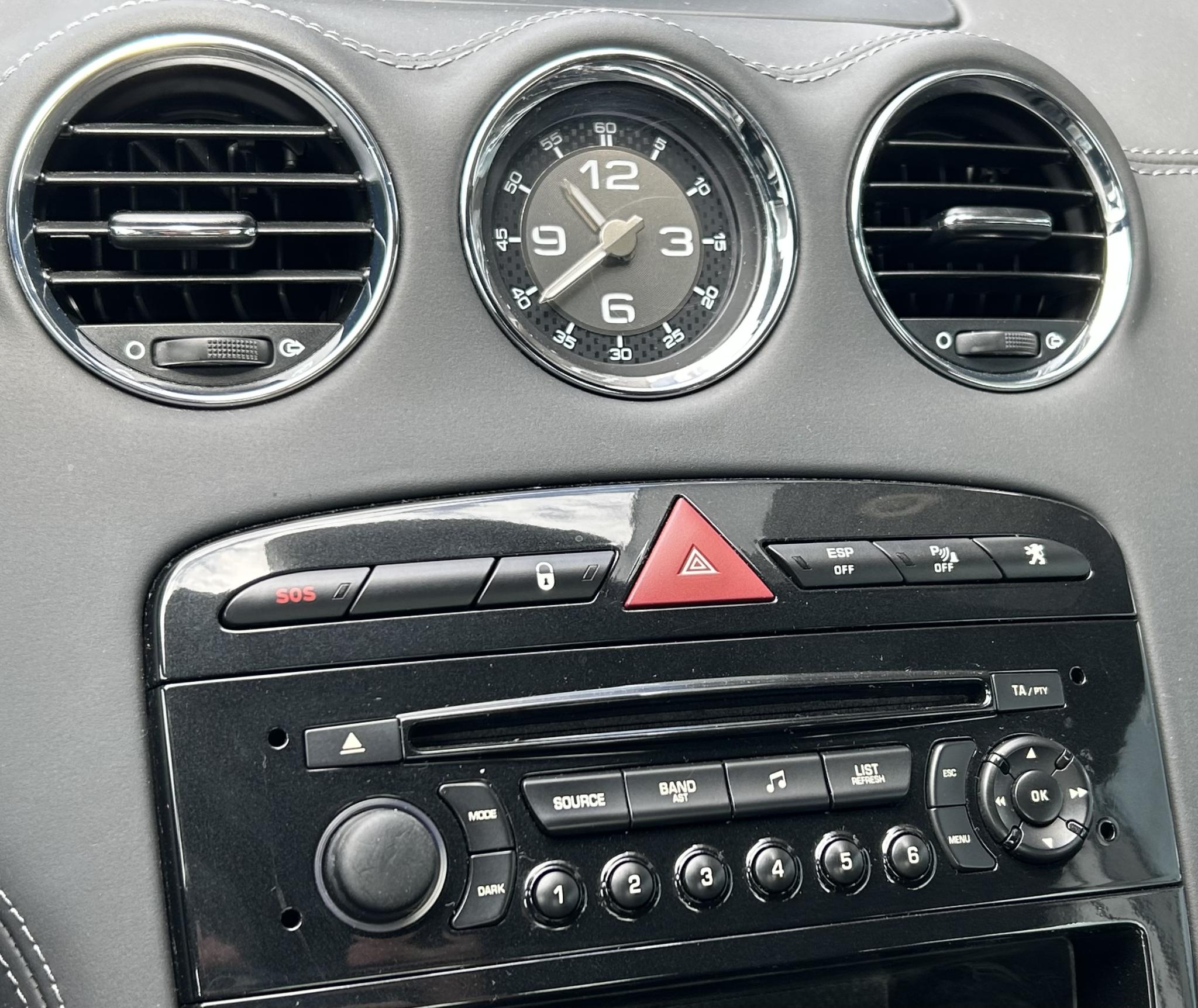 Foto van Peugeot RCZ