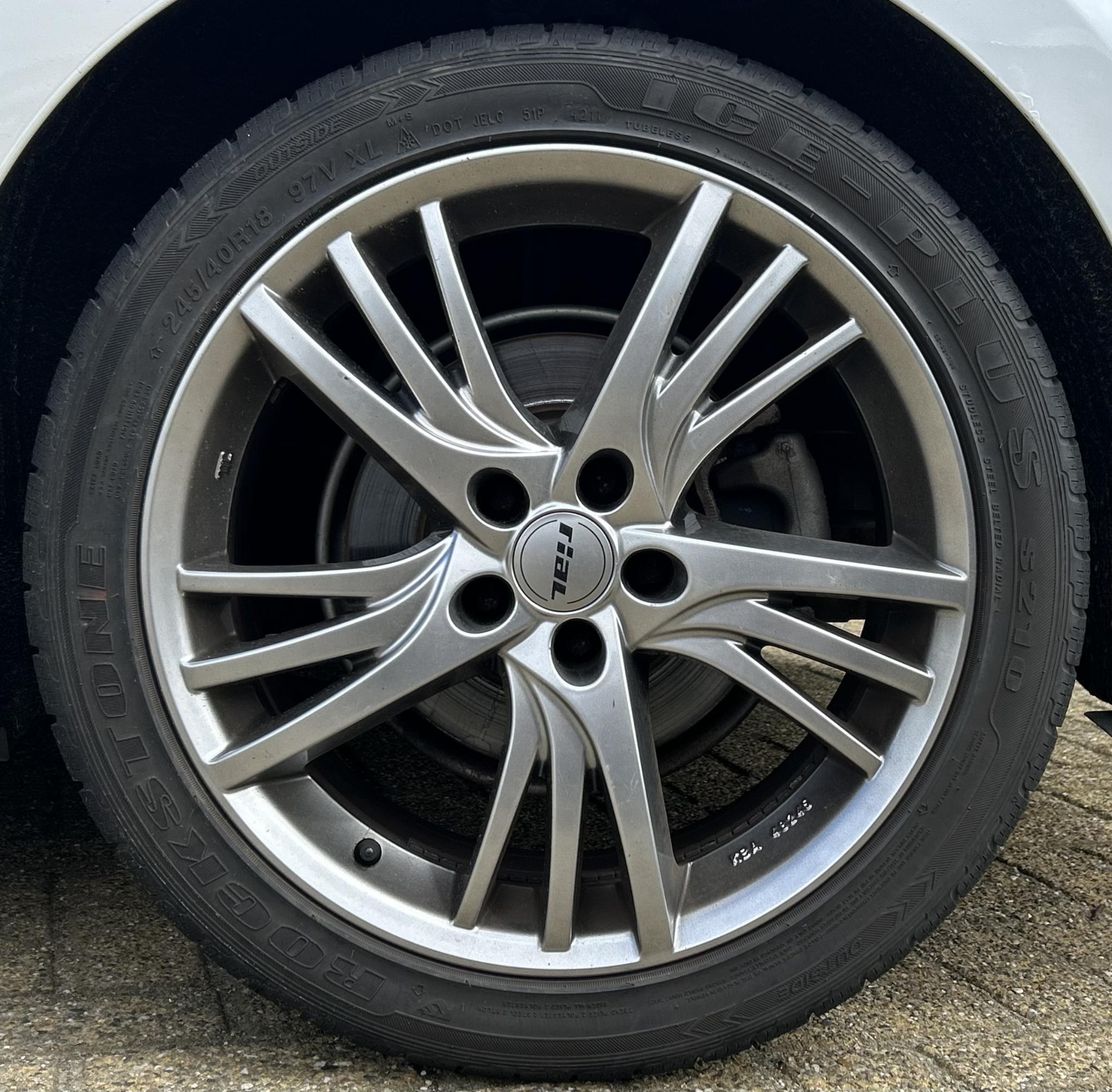 Foto van Peugeot RCZ