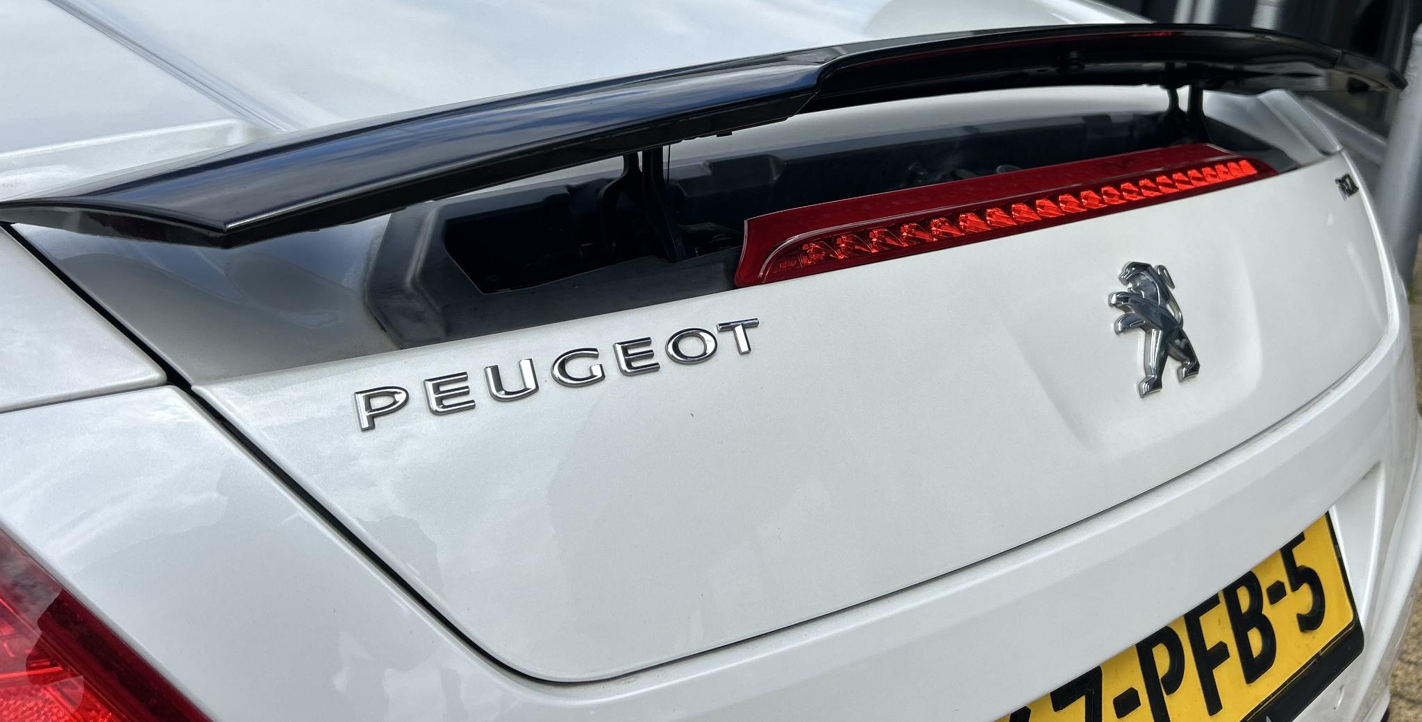 Foto van Peugeot RCZ