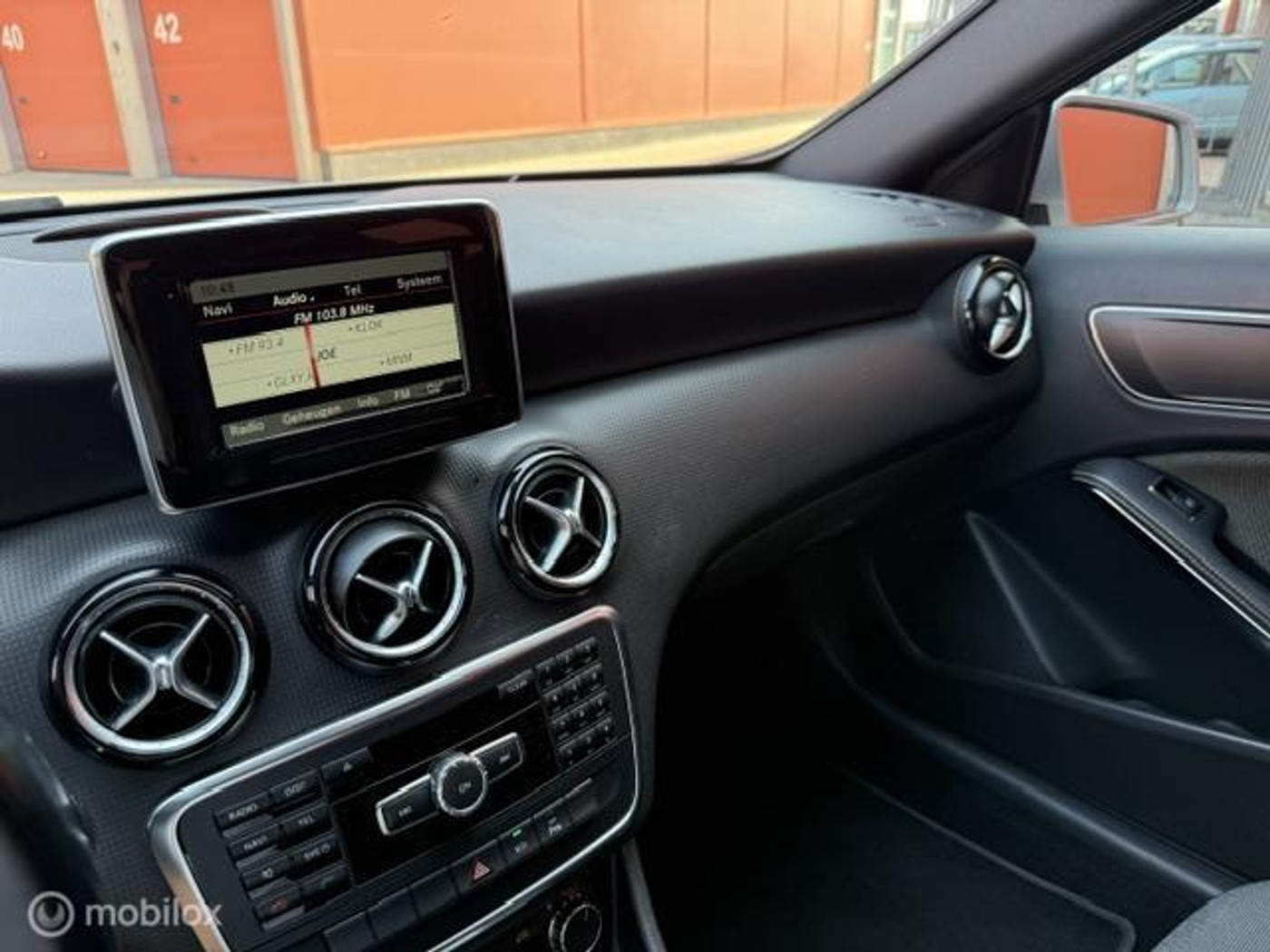 Foto van Mercedes-Benz A 180