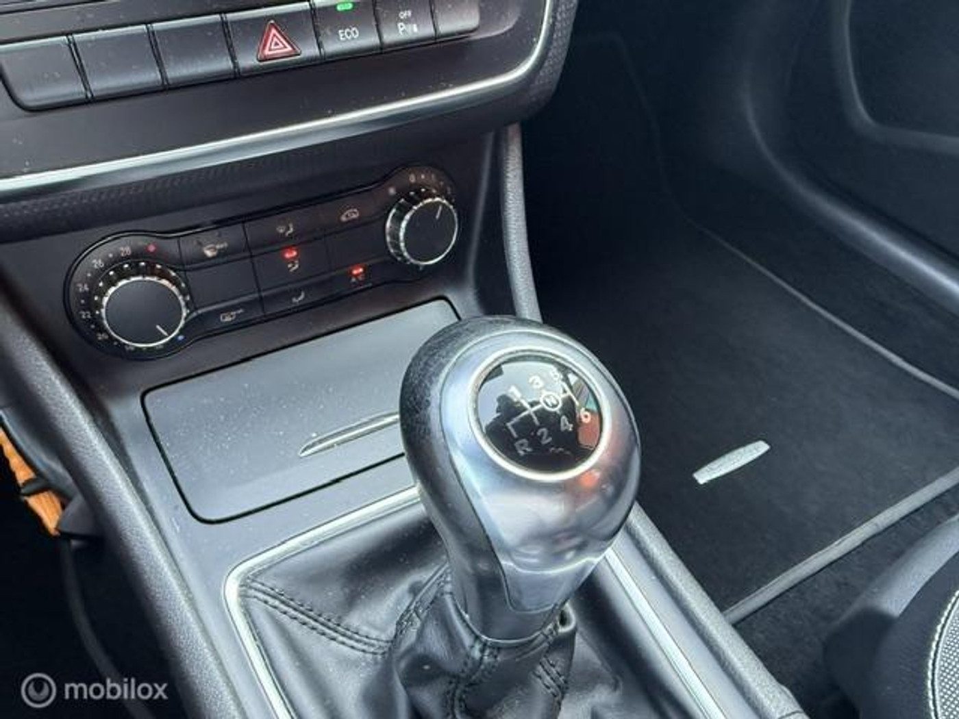Foto van Mercedes-Benz A 180