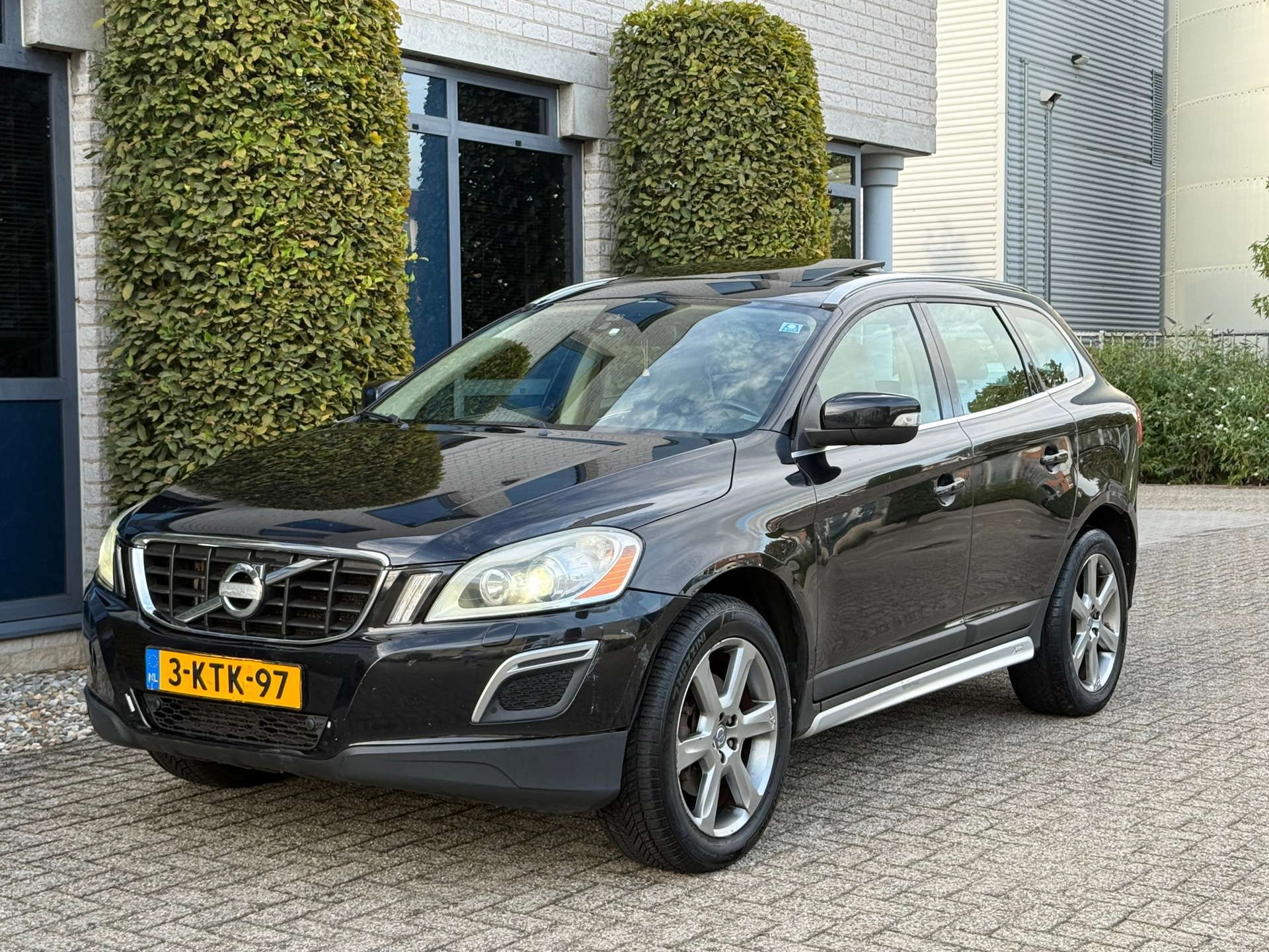 Volvo Xc60 2.0 D4 Summum 2013 - voorkant