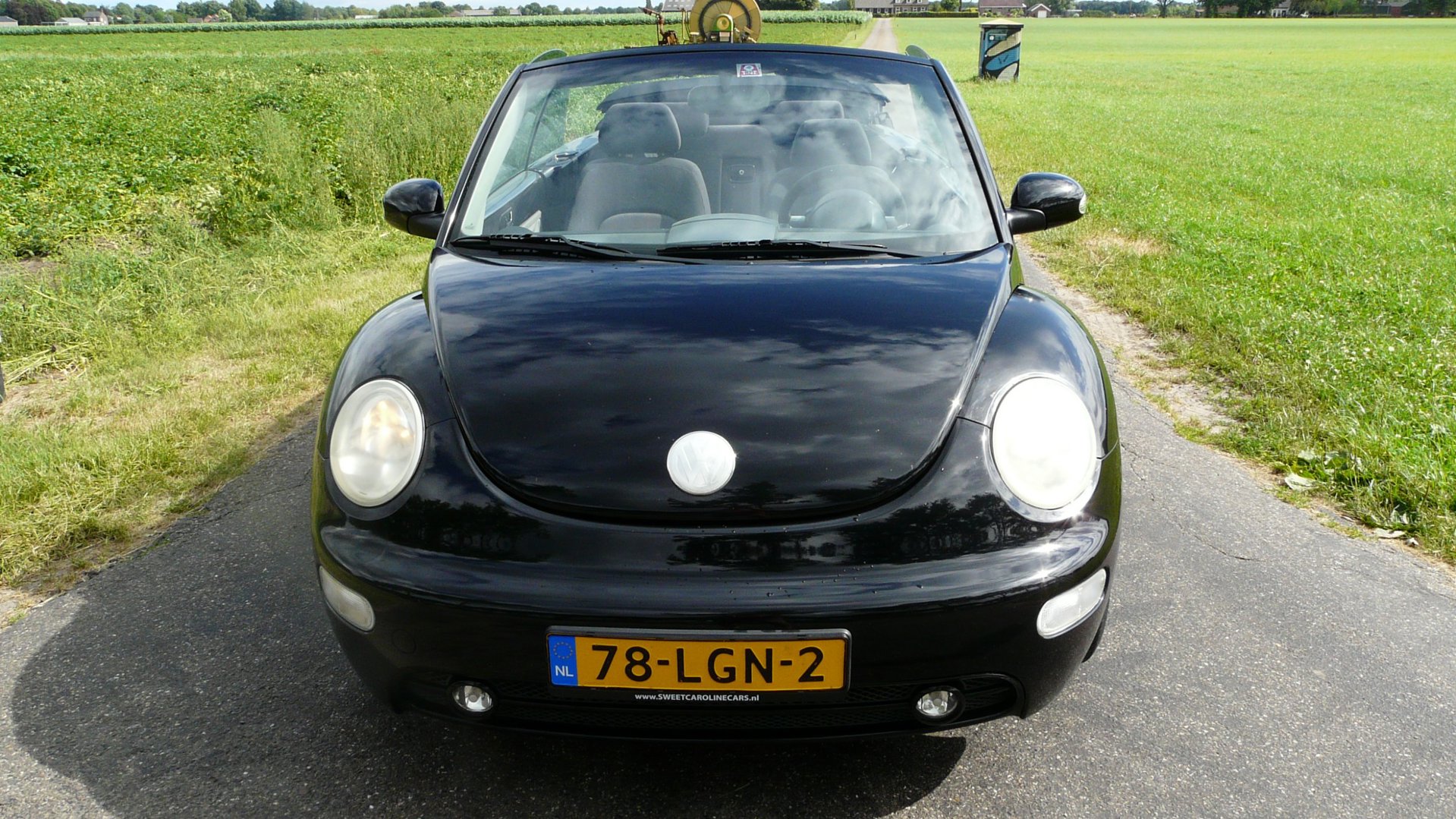 Foto van Volkswagen New Beetle Cabriolet